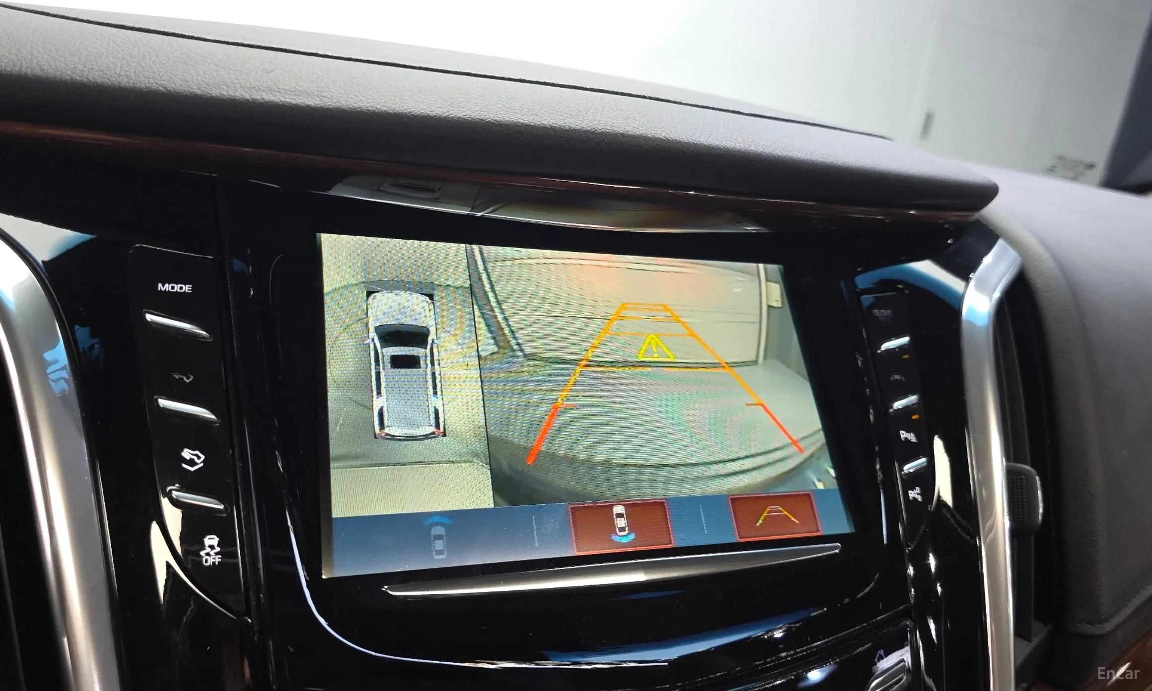 Cadillac Escalade превью 16