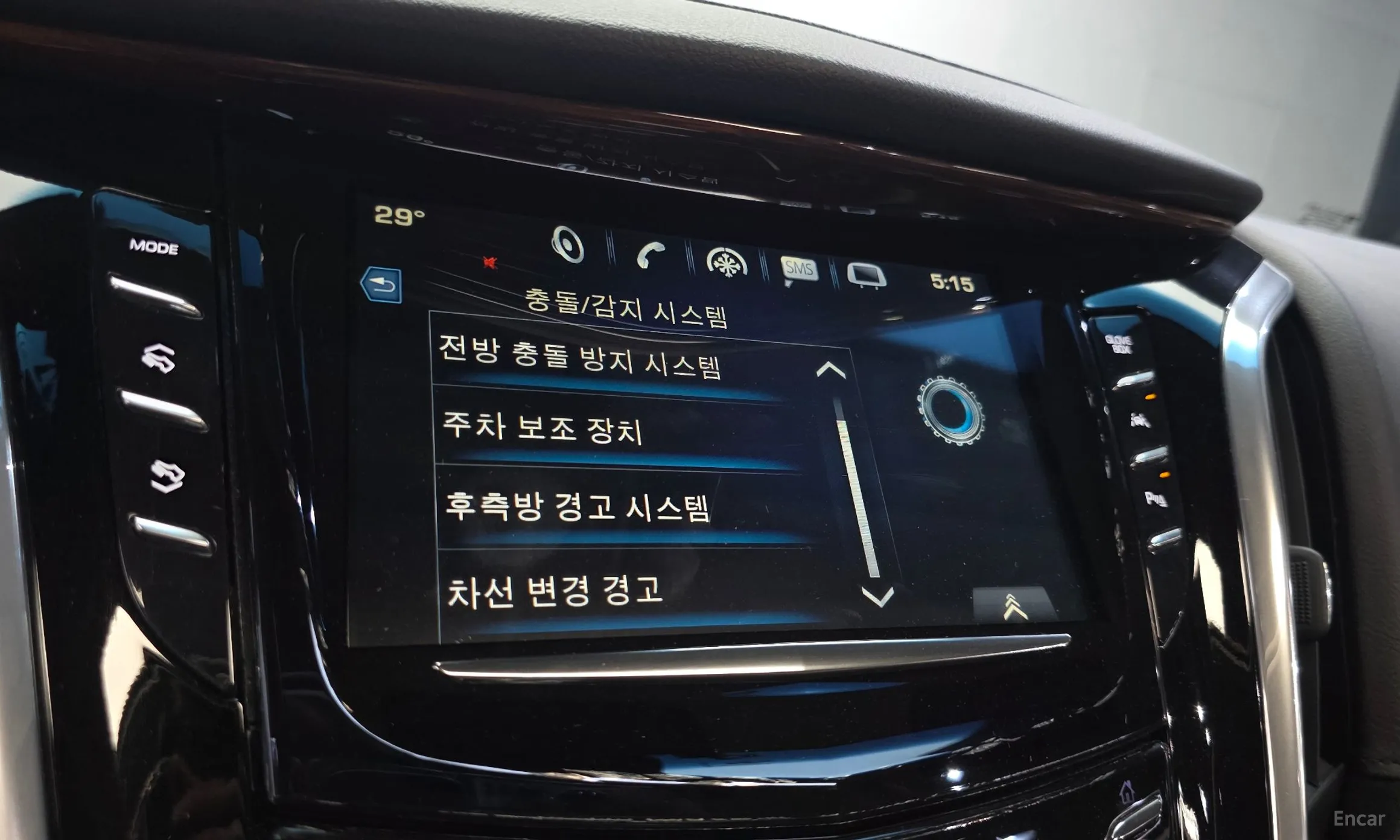 Cadillac Escalade превью 18