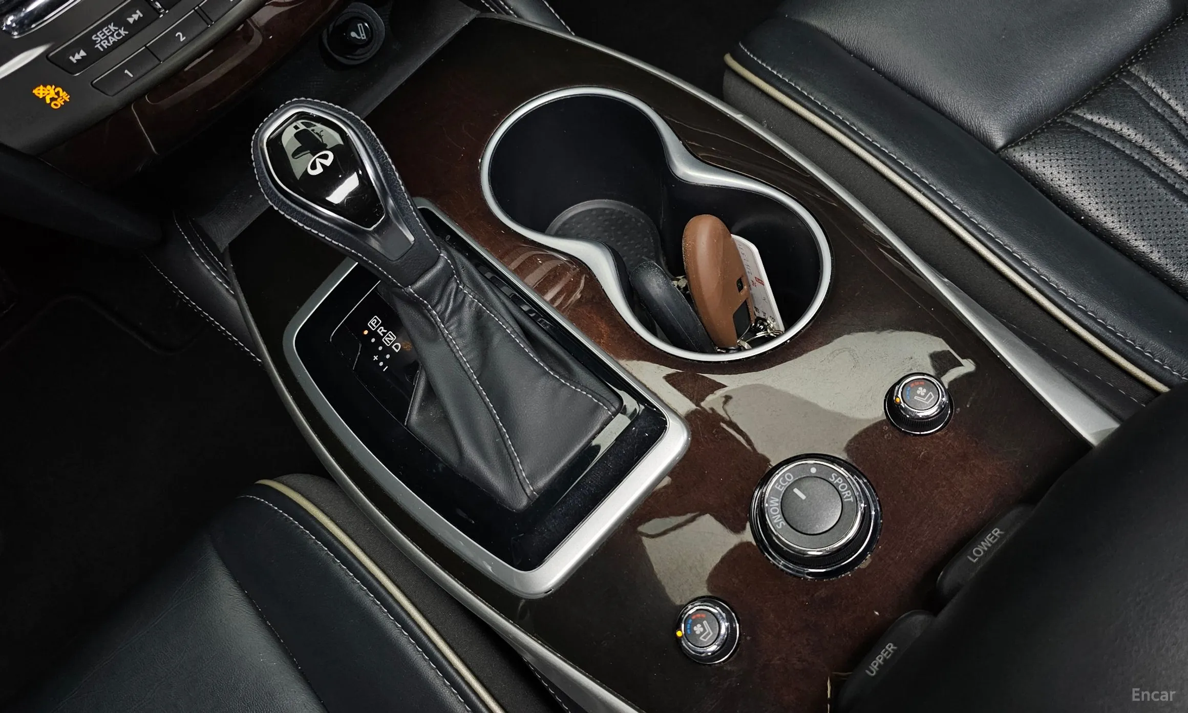 Infiniti QX60 превью 9