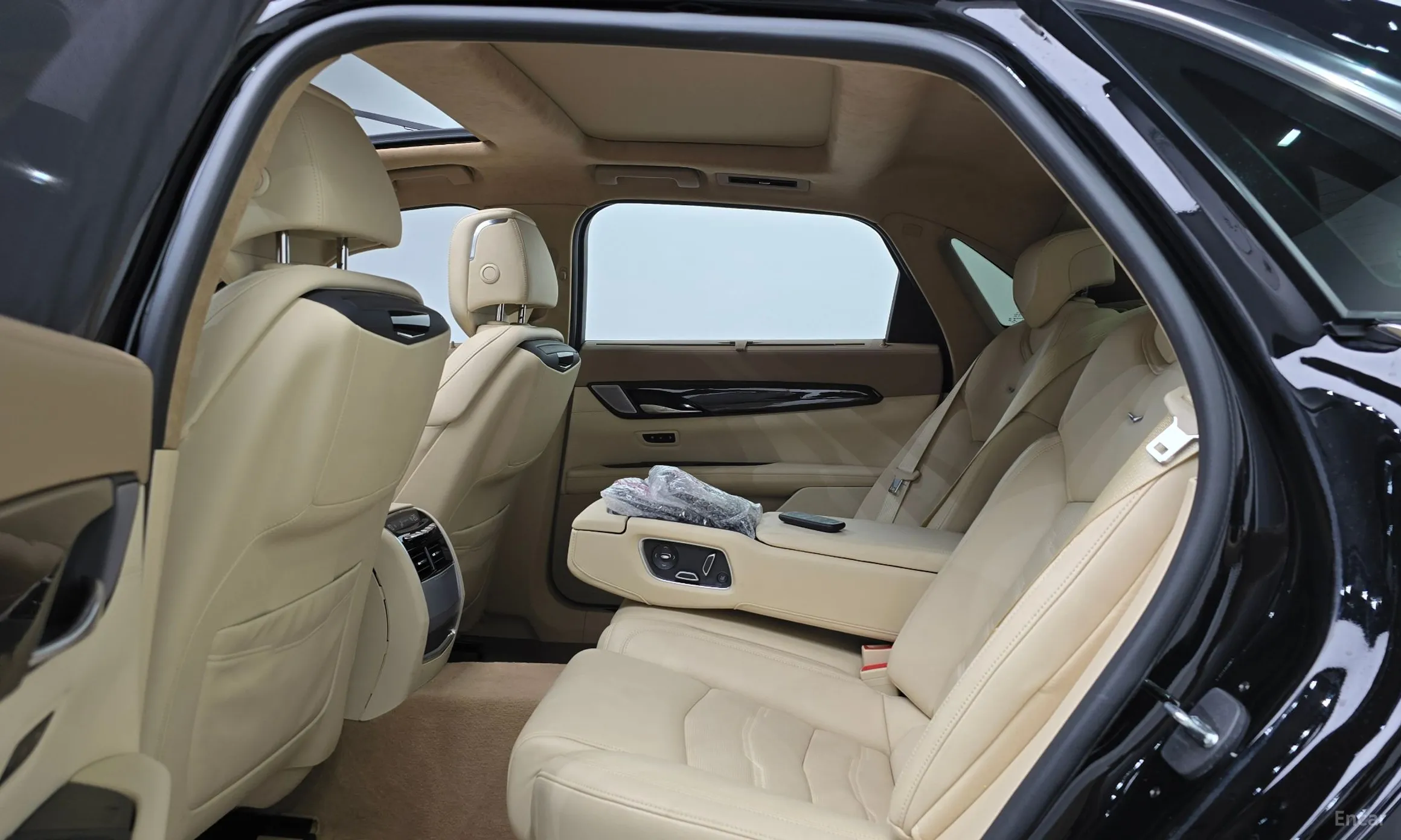 Cadillac CT6 превью 12