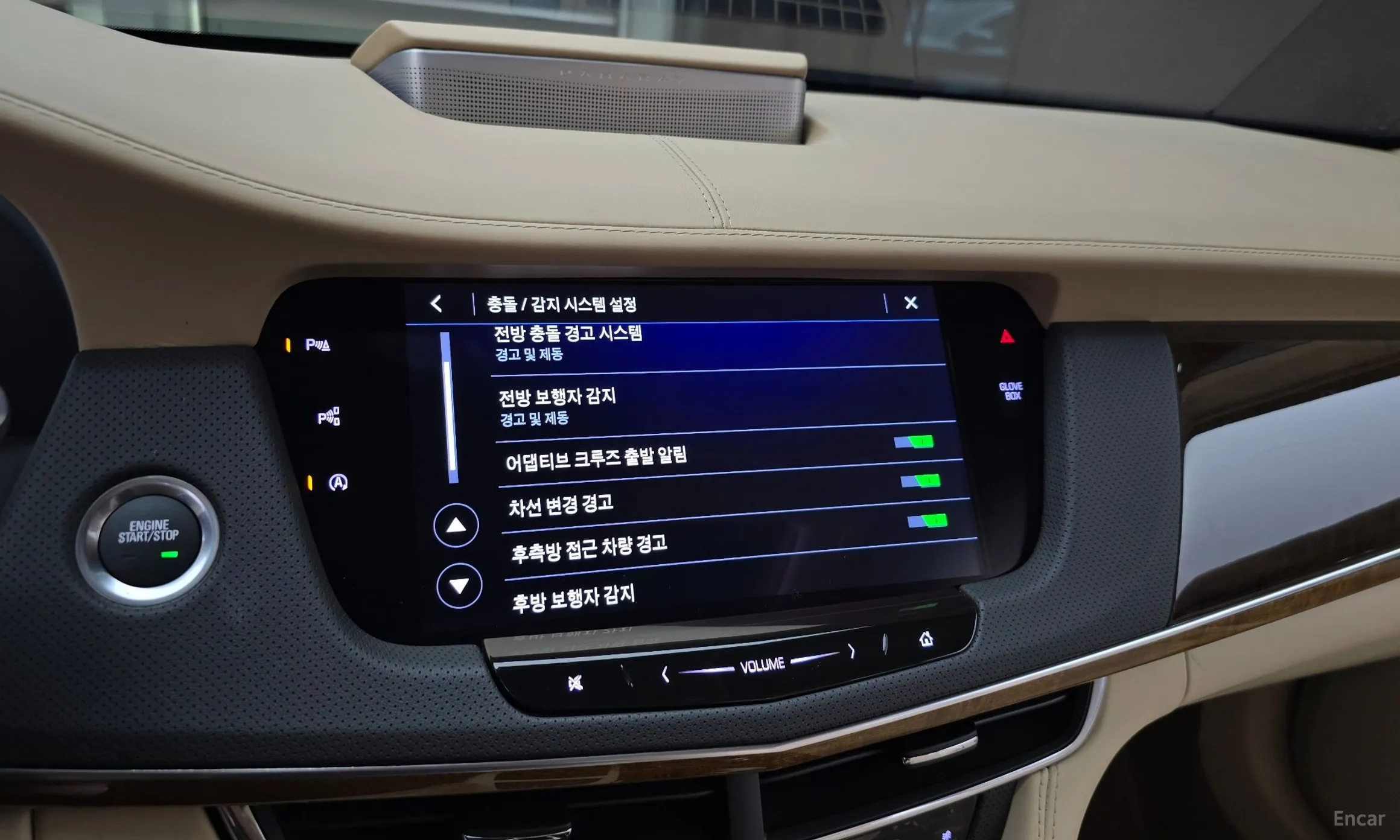 Cadillac CT6 превью 16