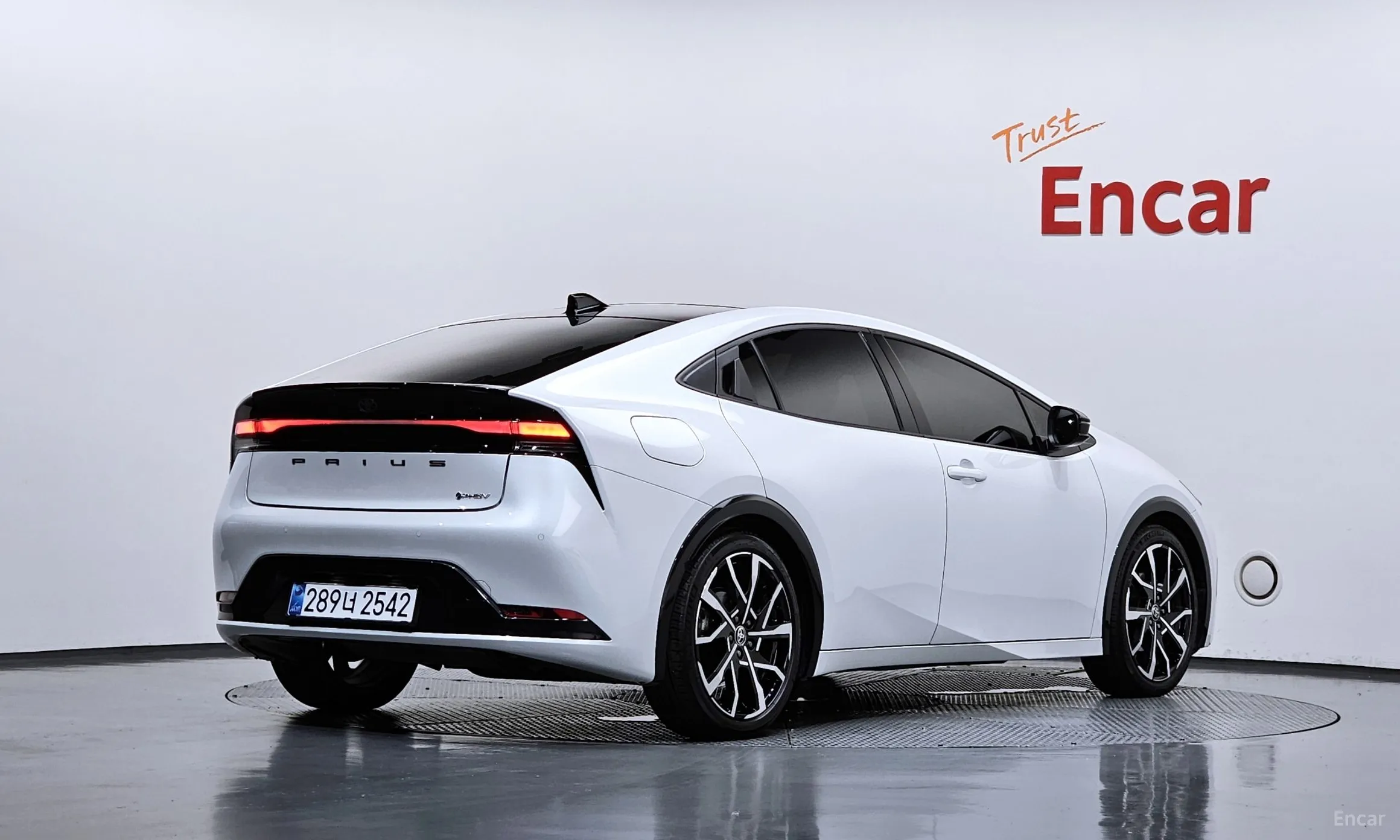 Toyota Prius 5th Generation превью 2