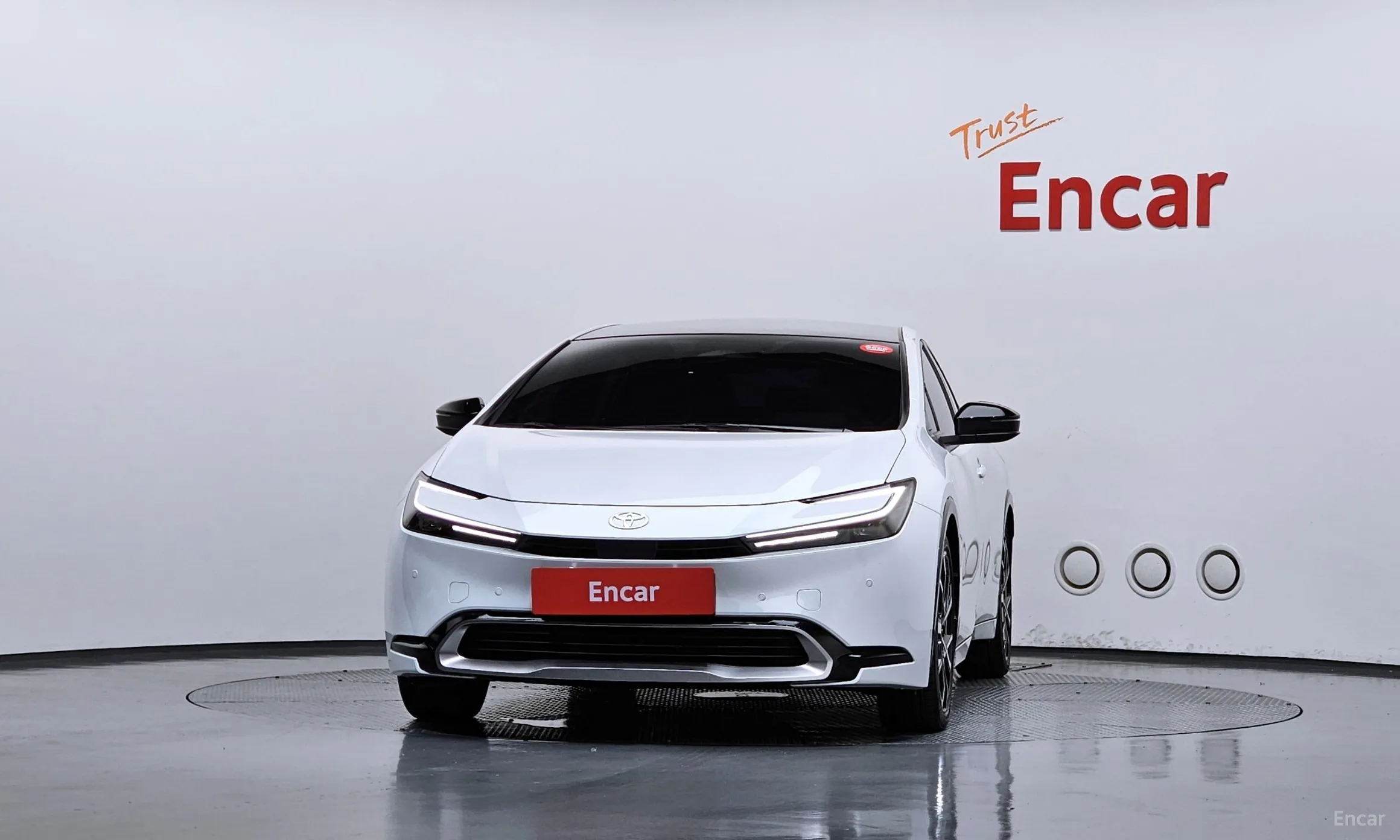 Toyota Prius 5th Generation превью 3