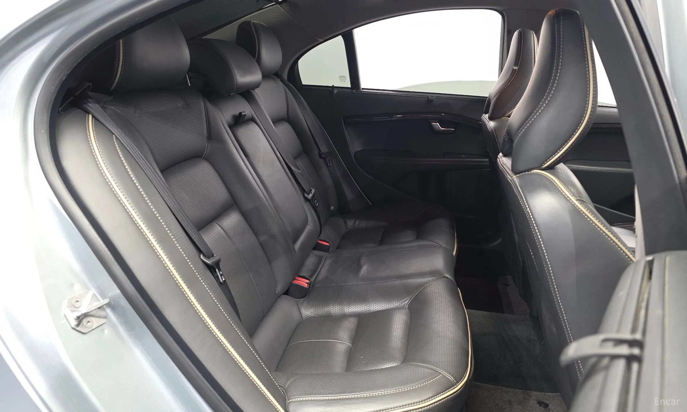 Volvo S80 превью 12