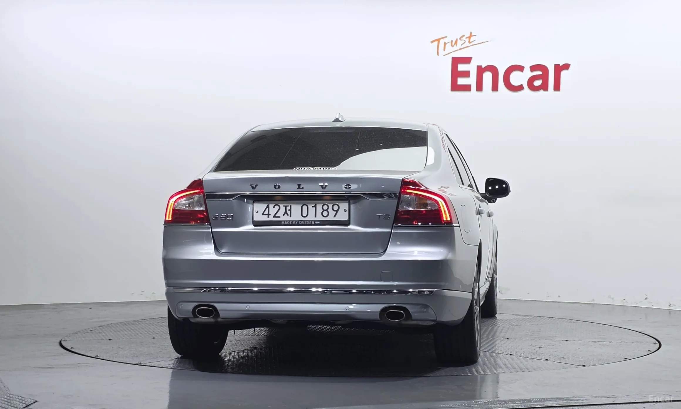 Volvo S80 превью 4