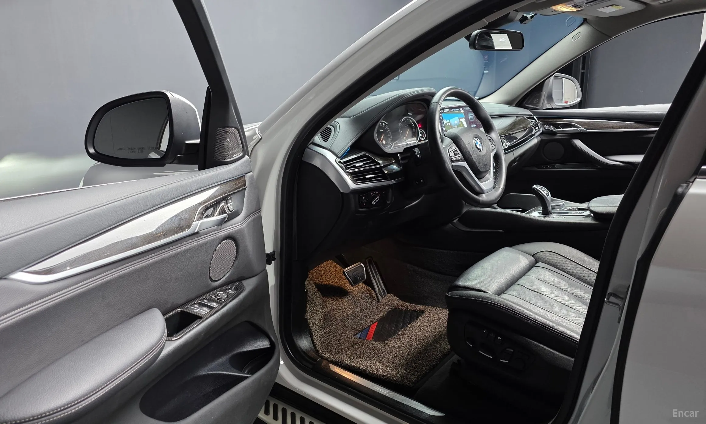 BMW X6 (F16) превью 10