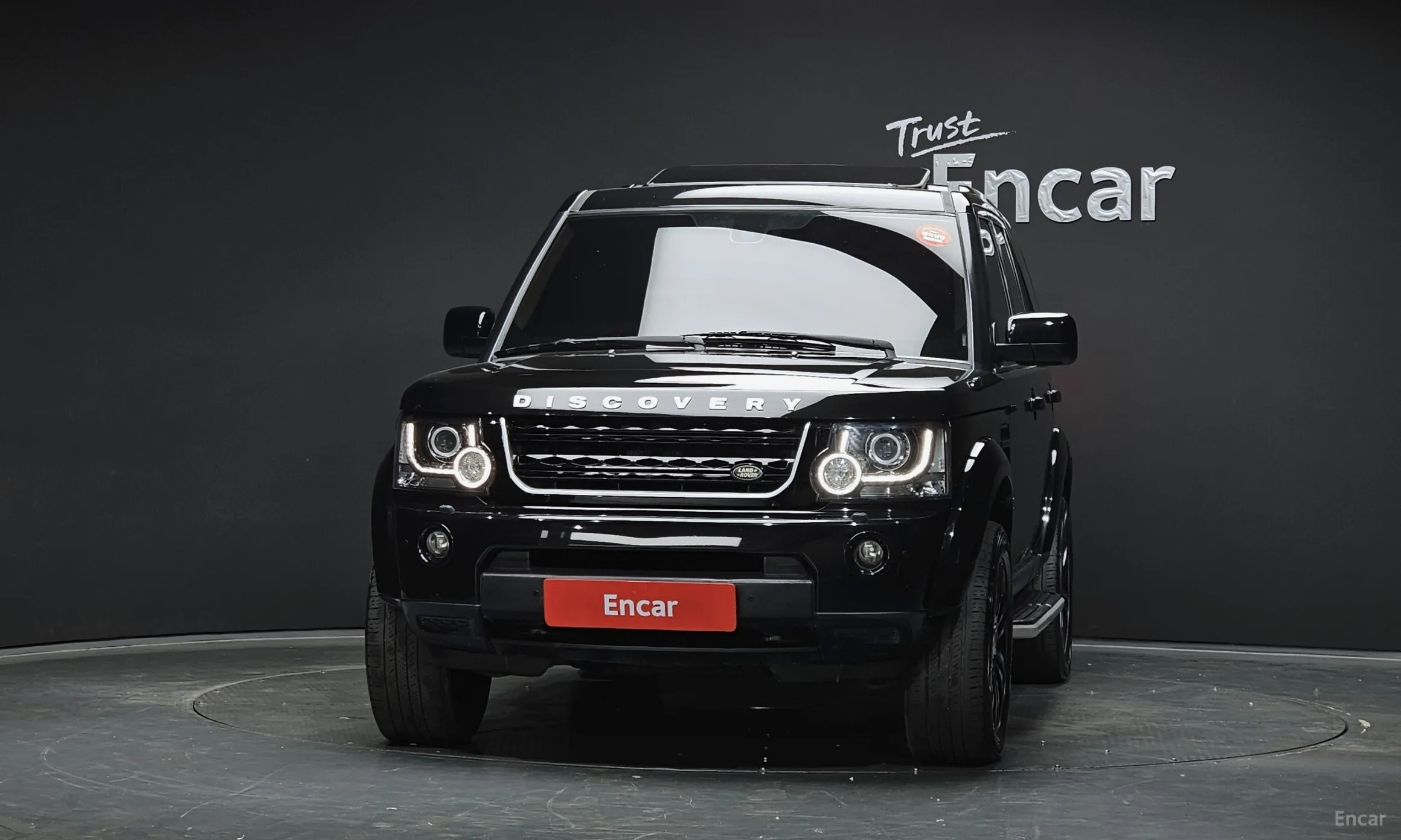 Land Rover Discovery 4 превью 3