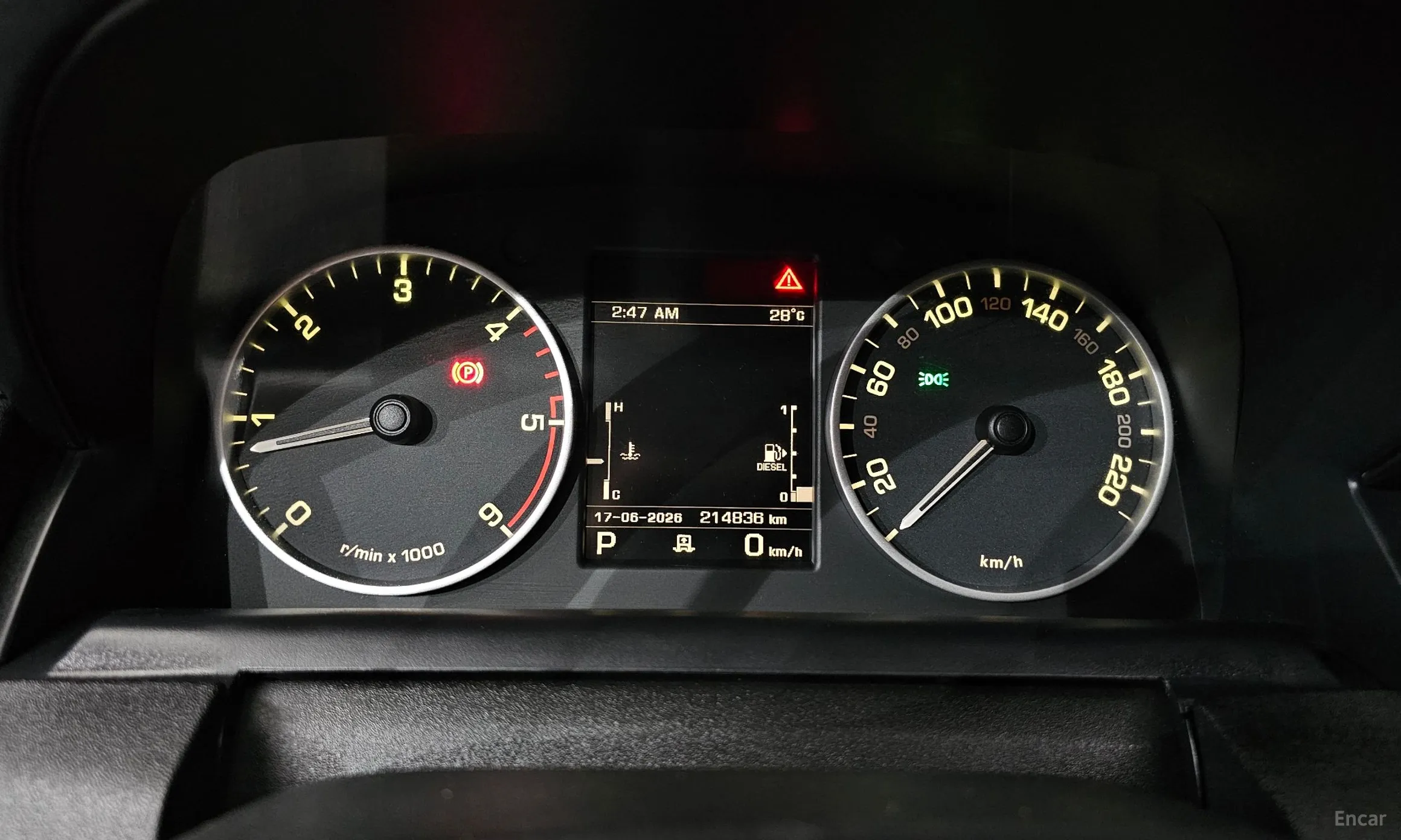Land Rover Discovery 4 превью 8