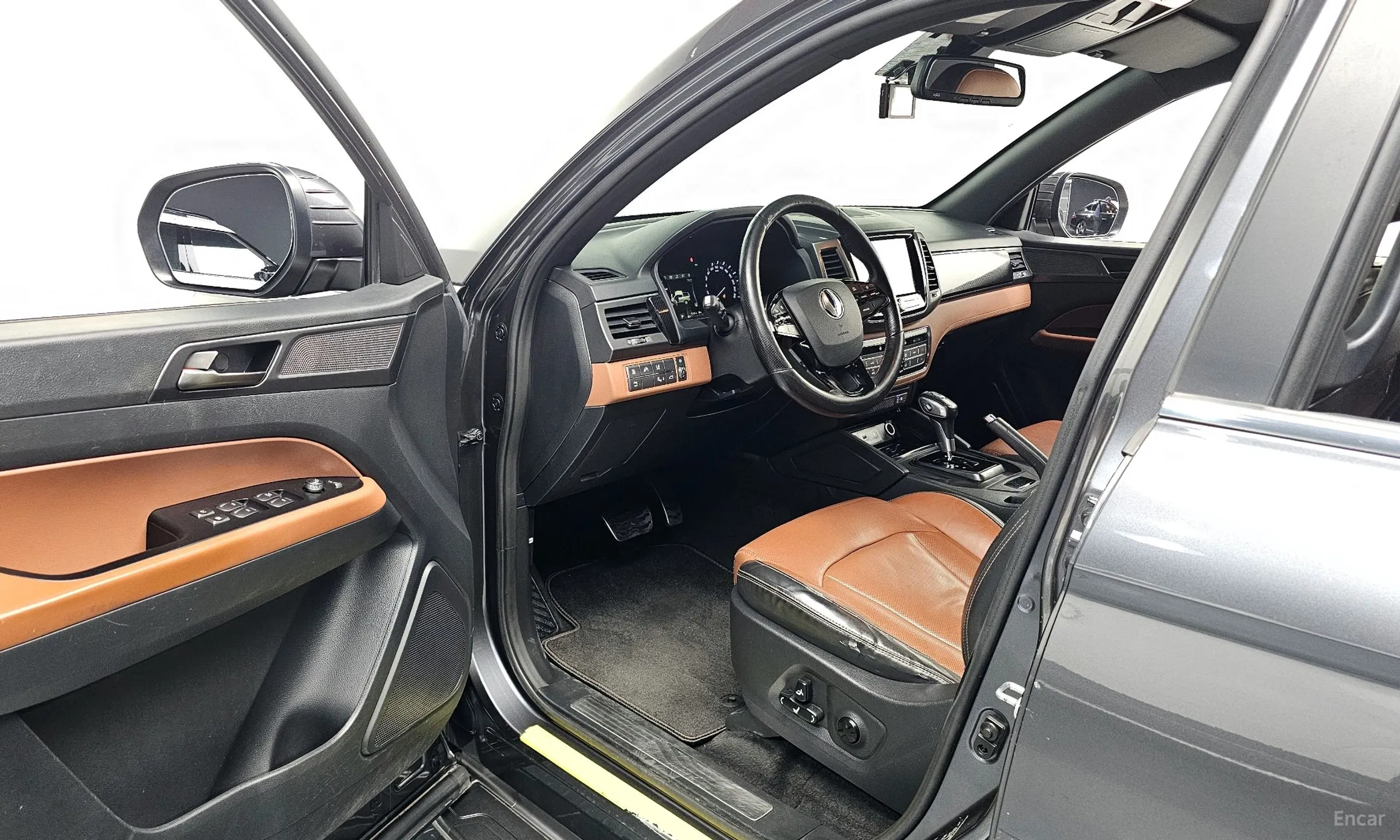 KG Mobility (SsangYong) Rexton Sports превью 10