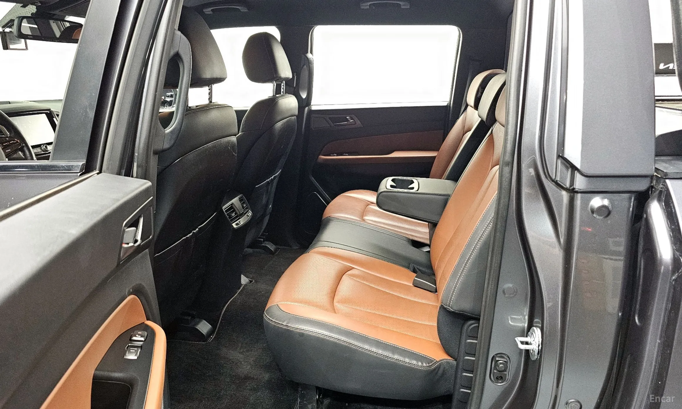 KG Mobility (SsangYong) Rexton Sports превью 11