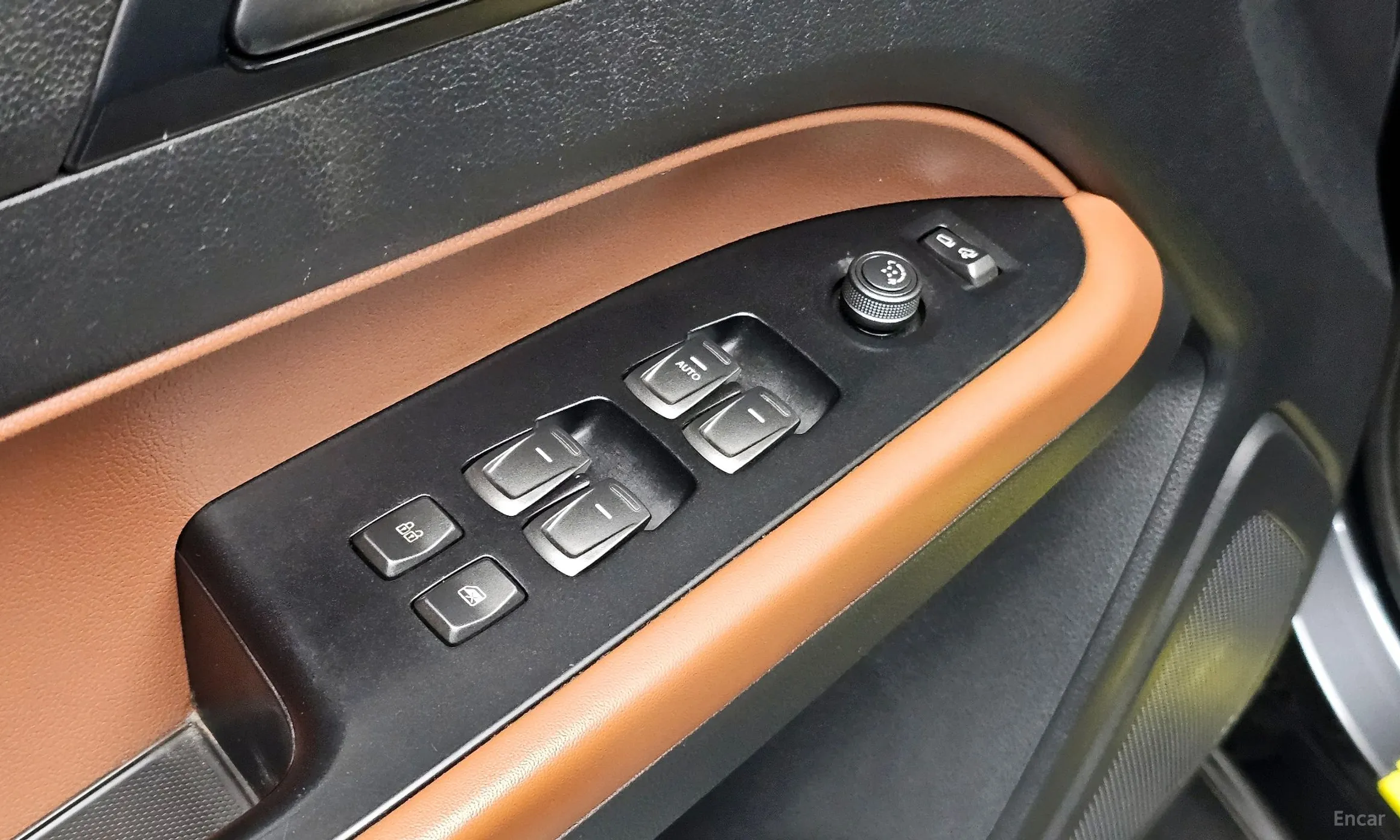 KG Mobility (SsangYong) Rexton Sports превью 17