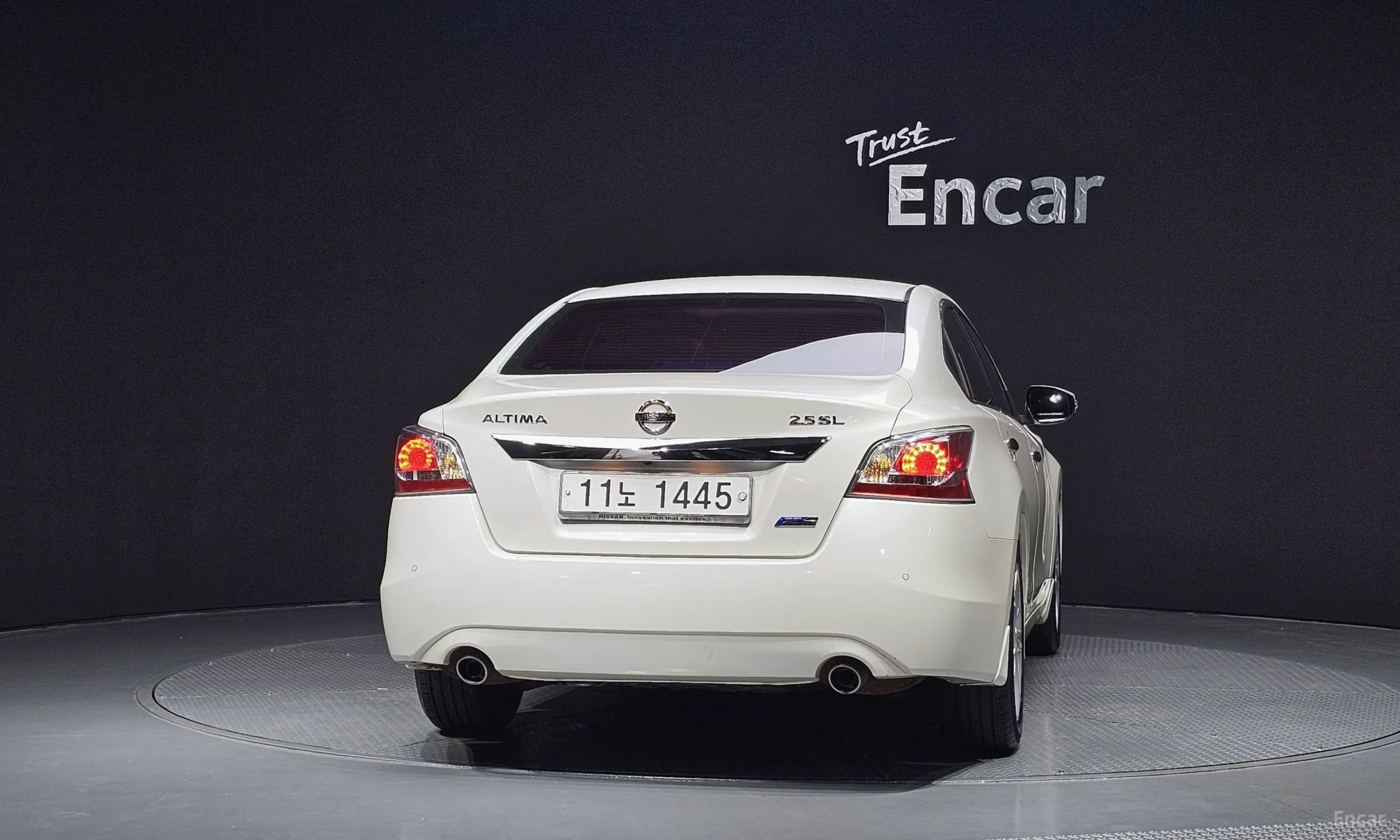 Nissan Altima превью 4