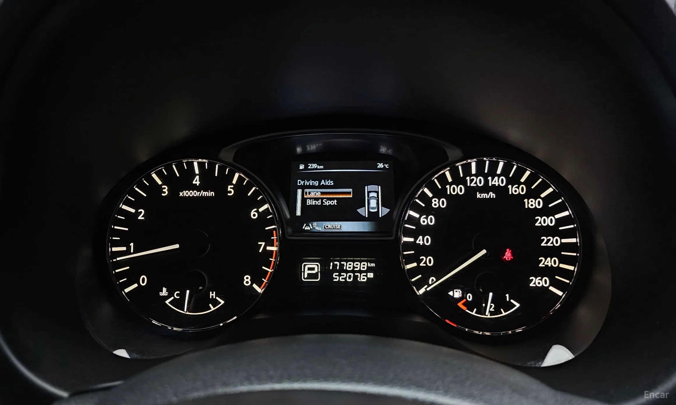Nissan Altima превью 8