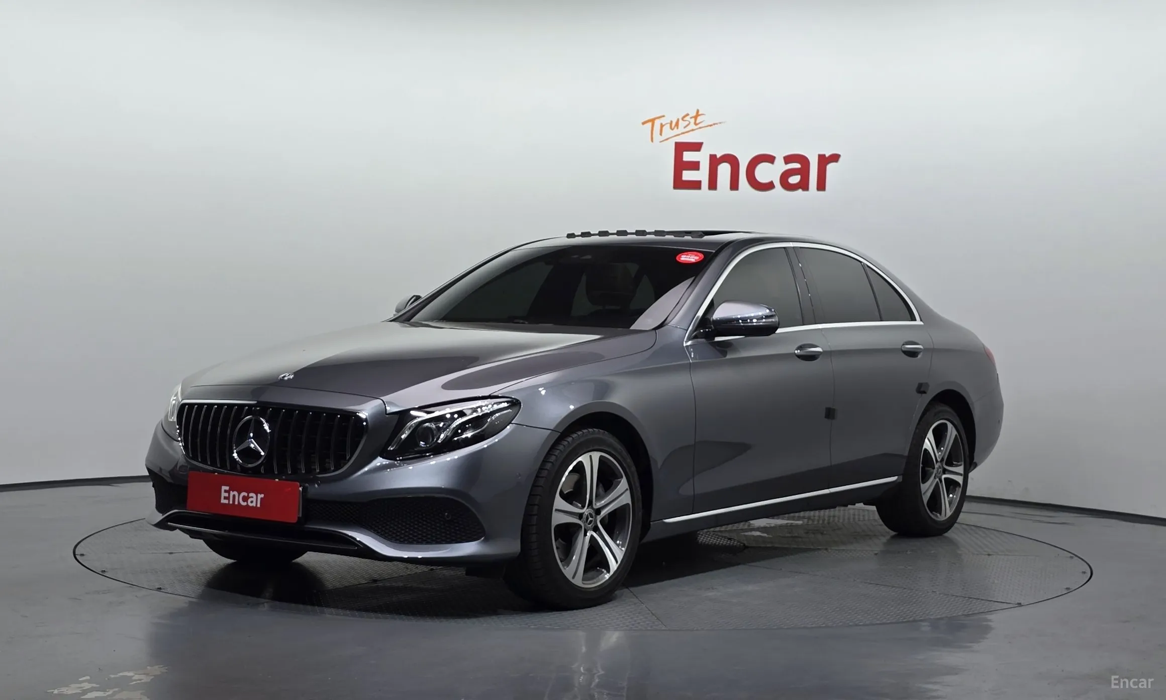 Mercedes Benz E-Class W213