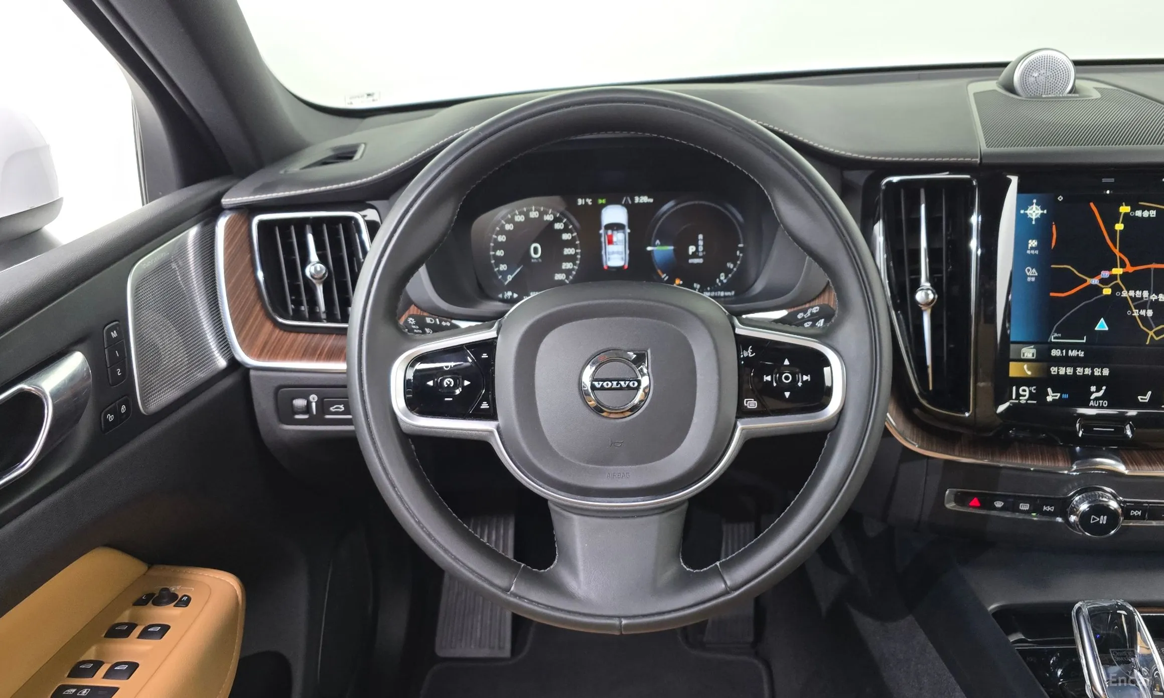 Volvo XC60 Gen 2 превью 13