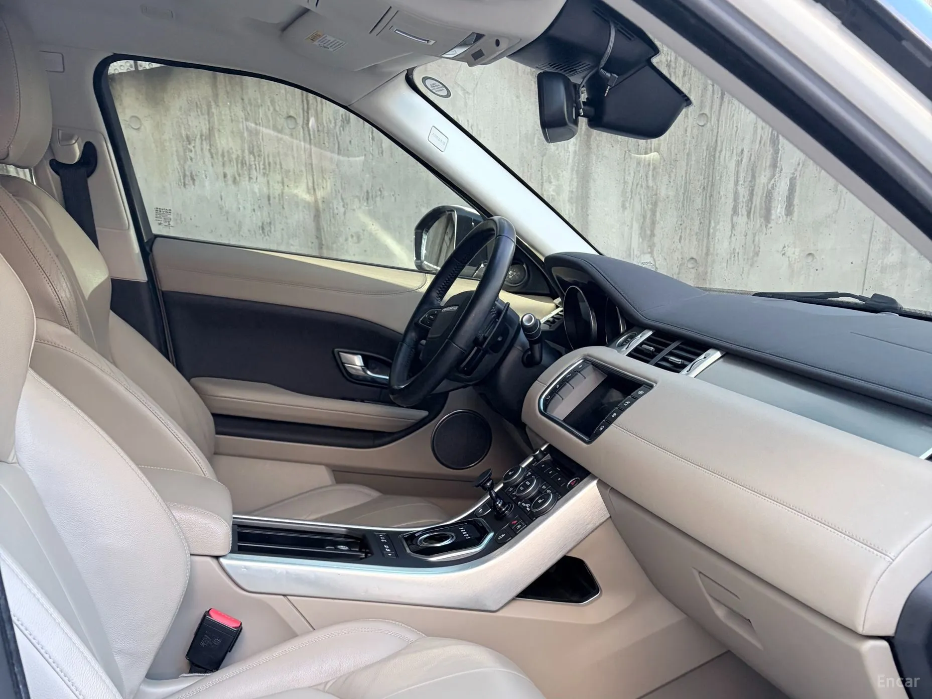 Land Rover Range Rover Evoque превью 12