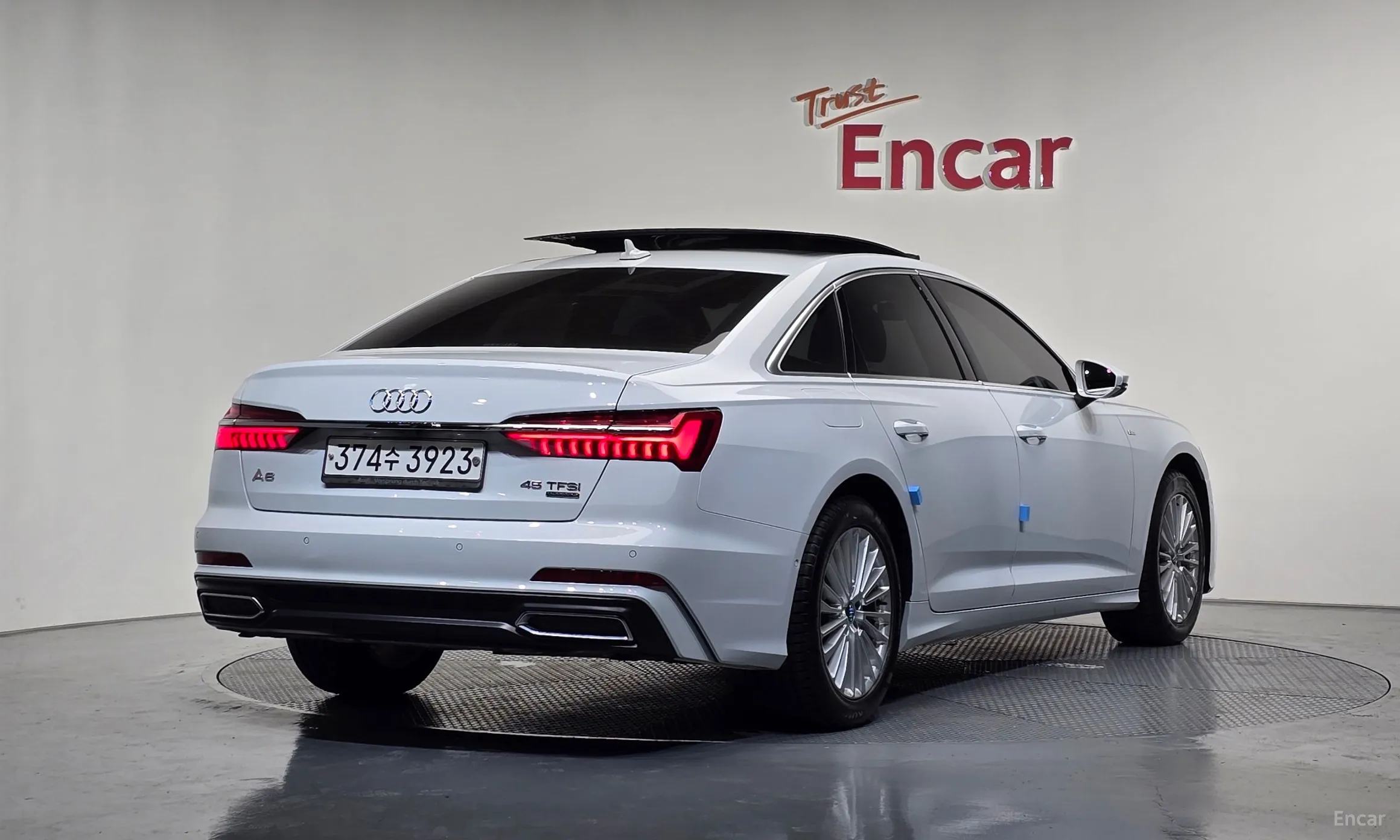 Audi A6 (C8) превью 2