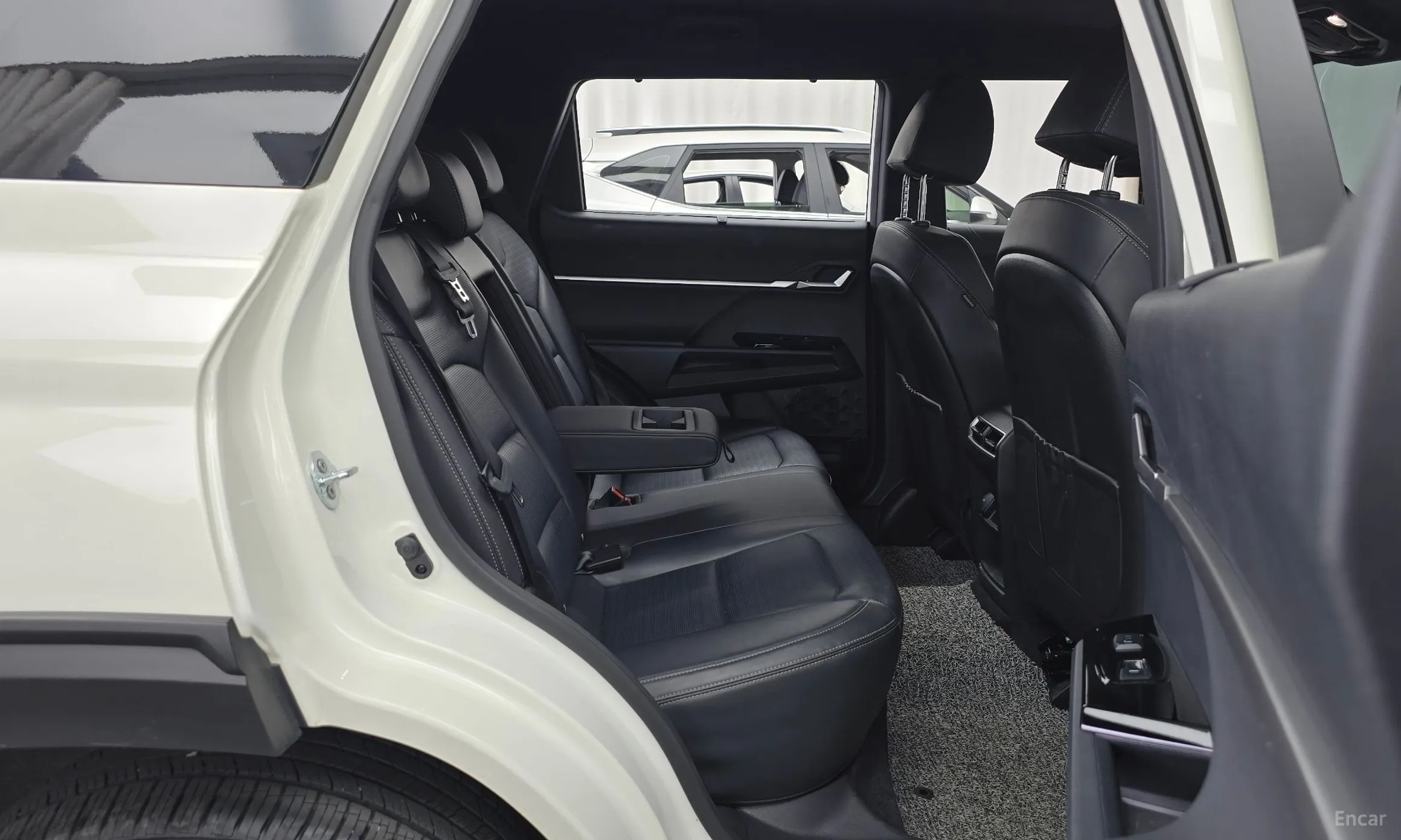 KG Mobility (SsangYong) Torres превью 11