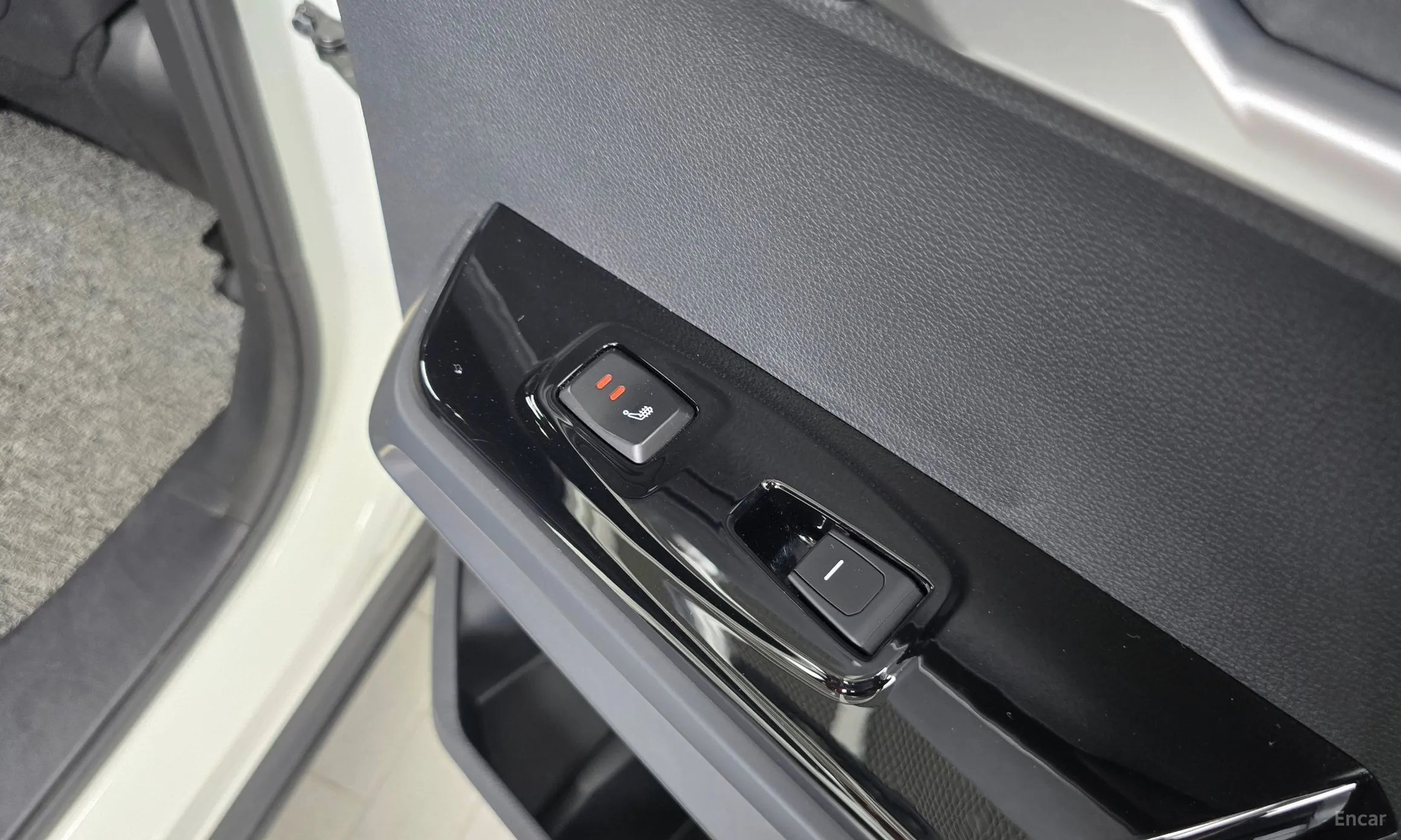 KG Mobility (SsangYong) Torres превью 19