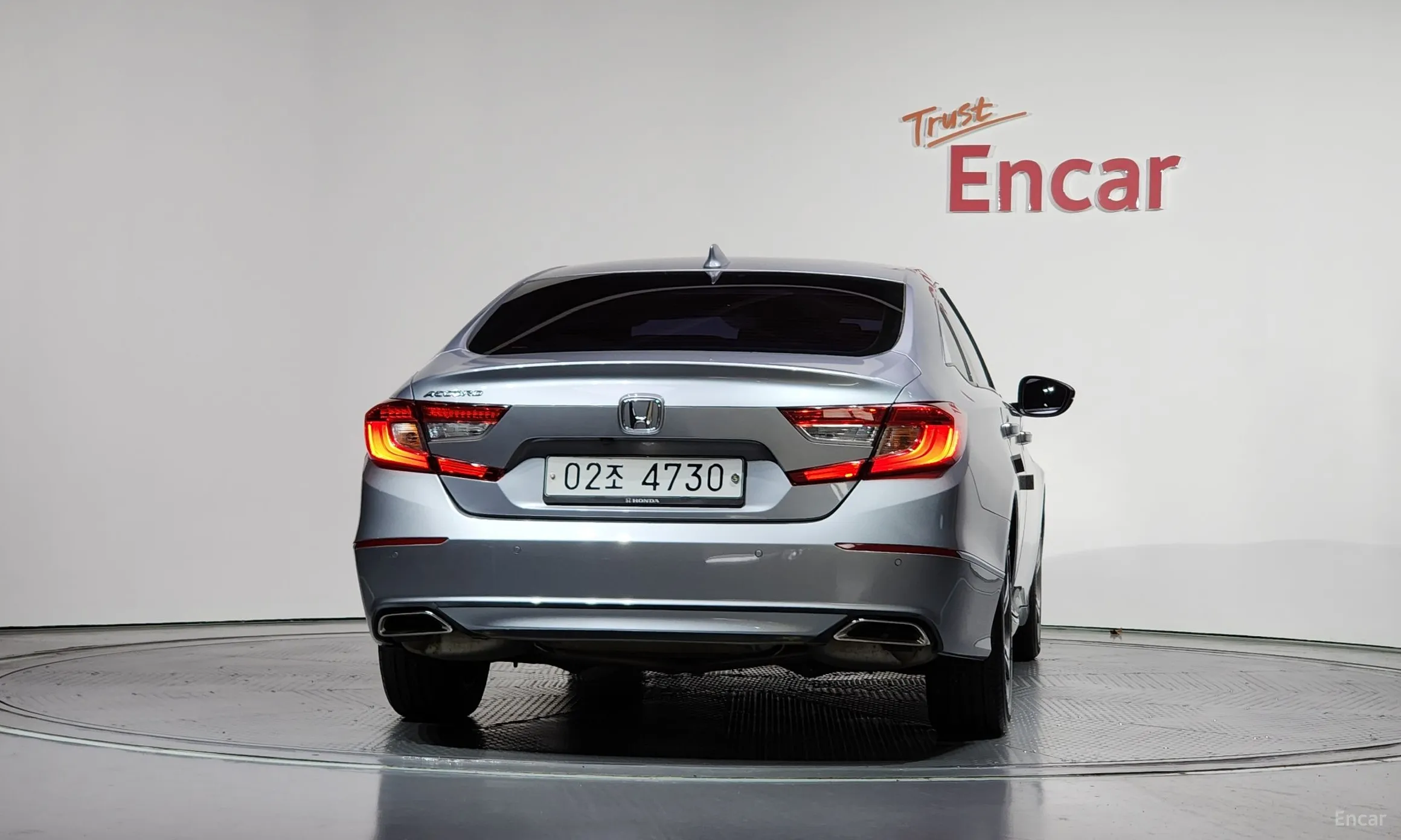 Honda Accord 10th Generation превью 4