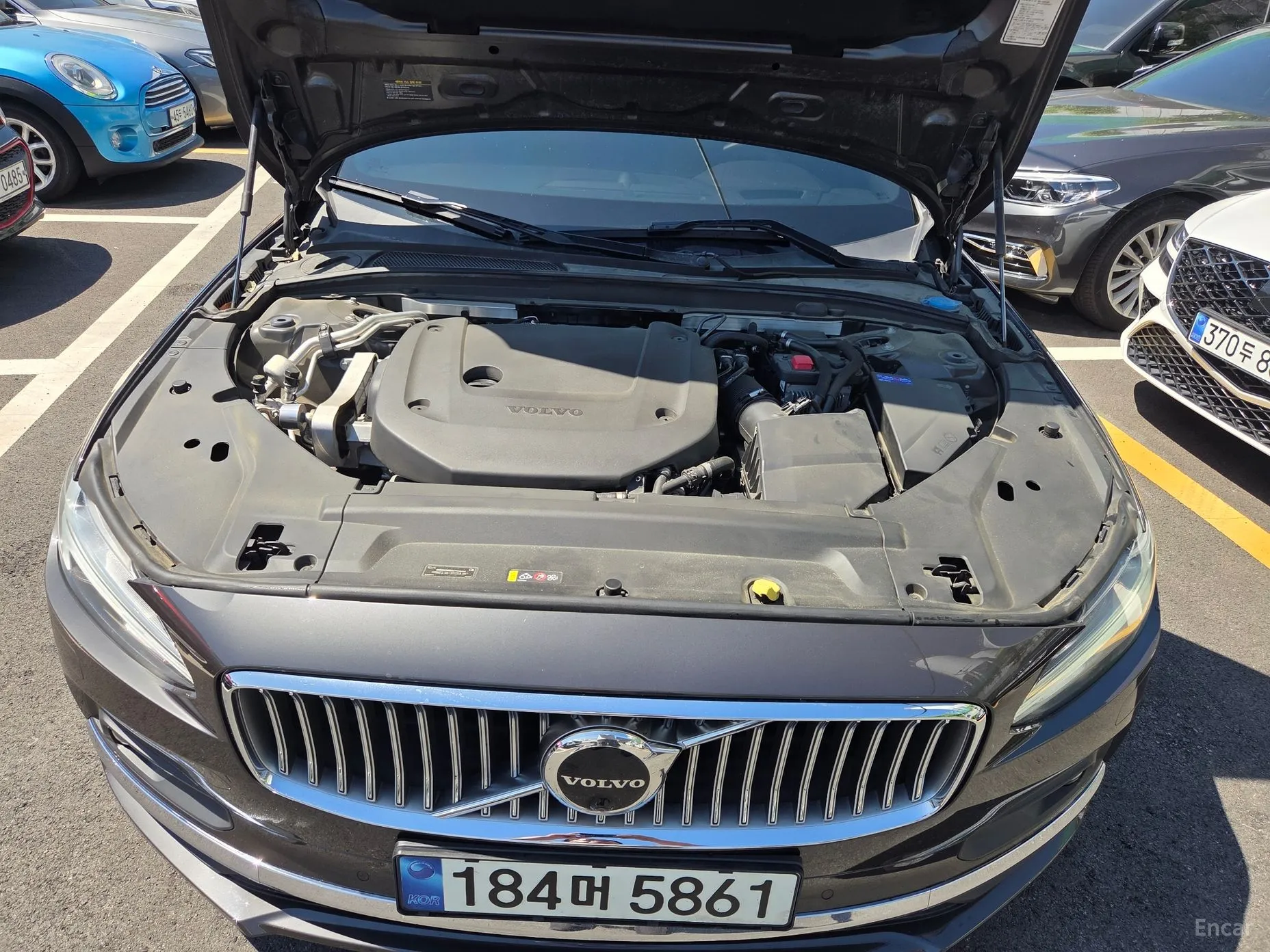 Volvo S90 превью 6