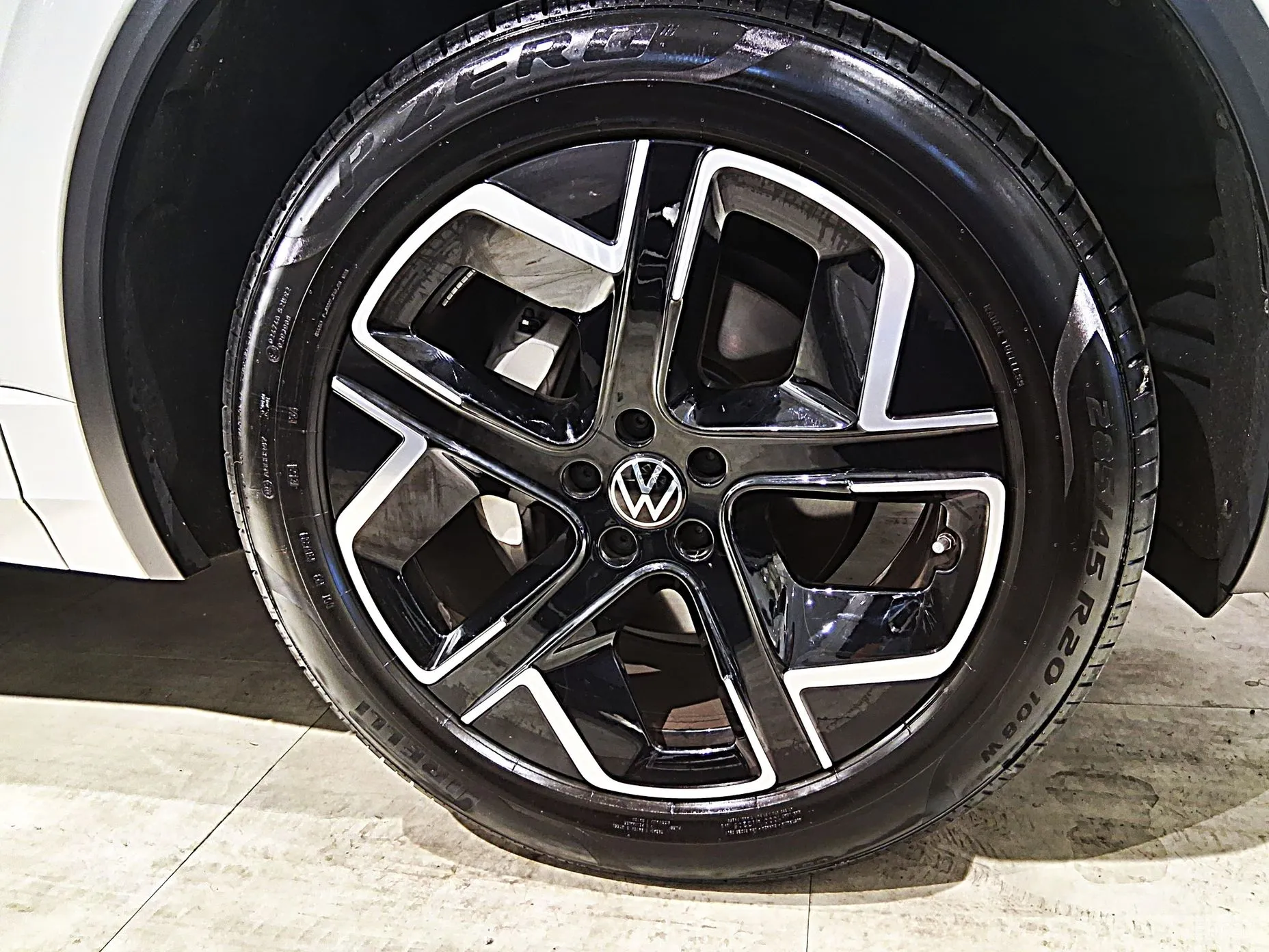 Volkswagen Touareg 3rd Generation превью 5