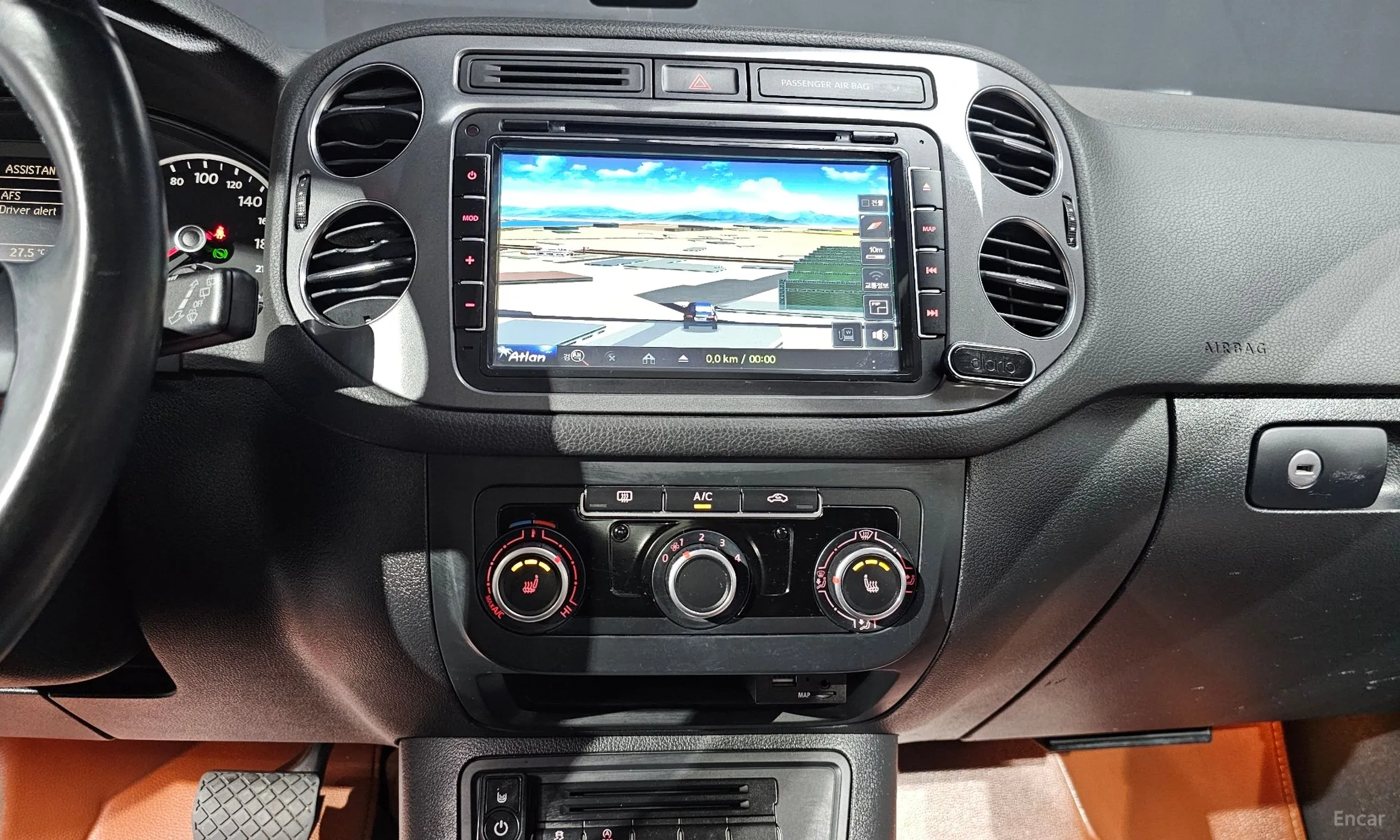 Volkswagen New Tiguan превью 12