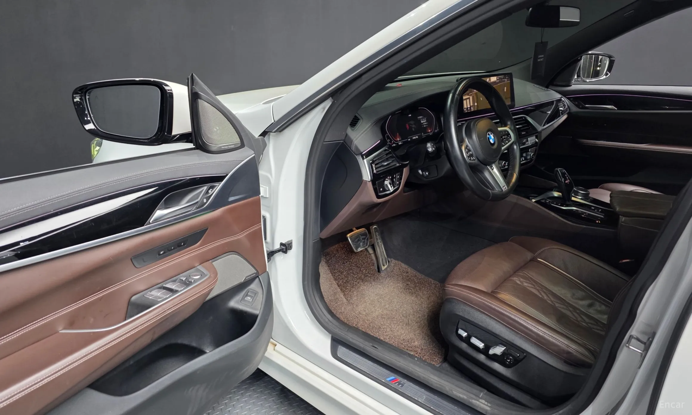 BMW 6-Series GT (G32) превью 10