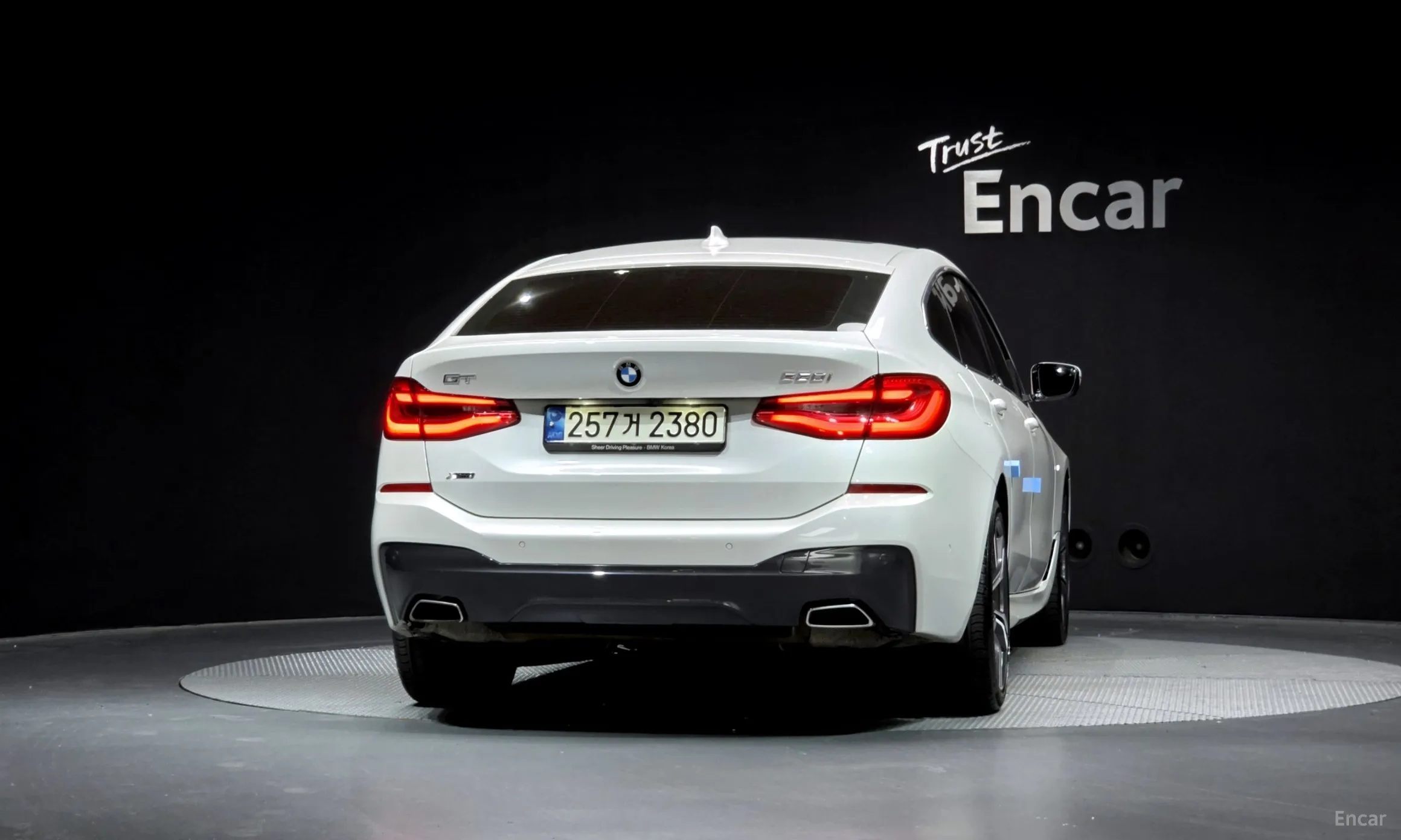 BMW 6-Series GT (G32) превью 4