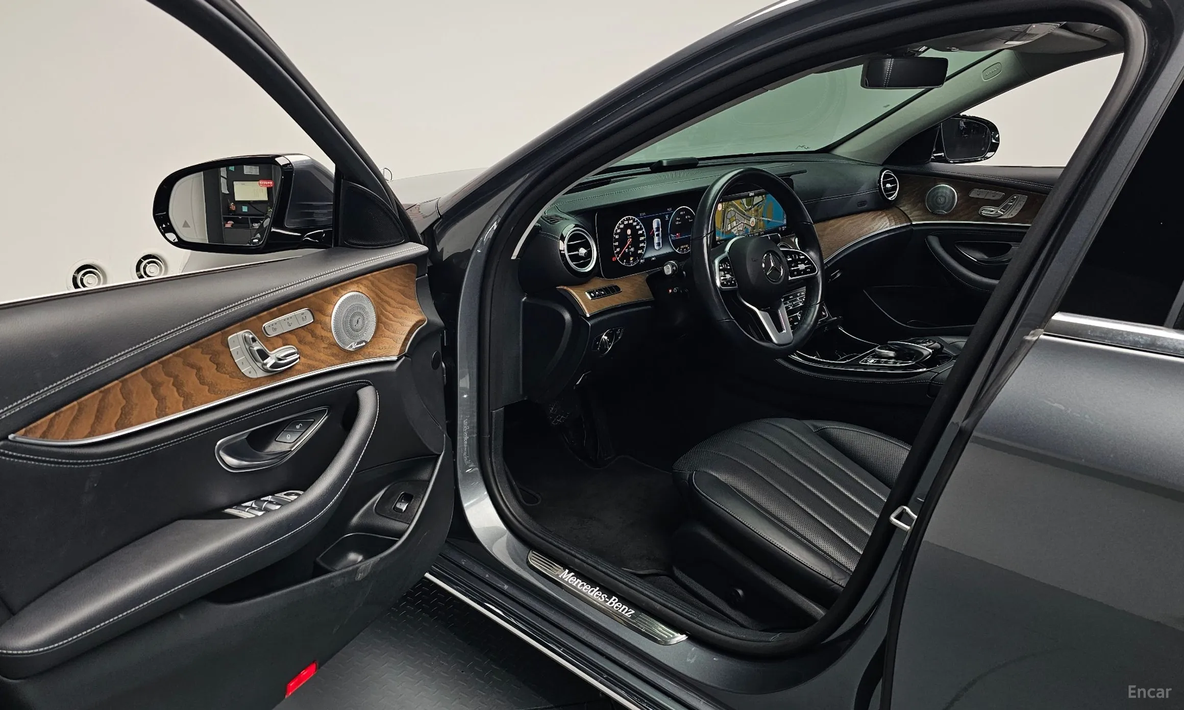Mercedes Benz E-Class W213 превью 10