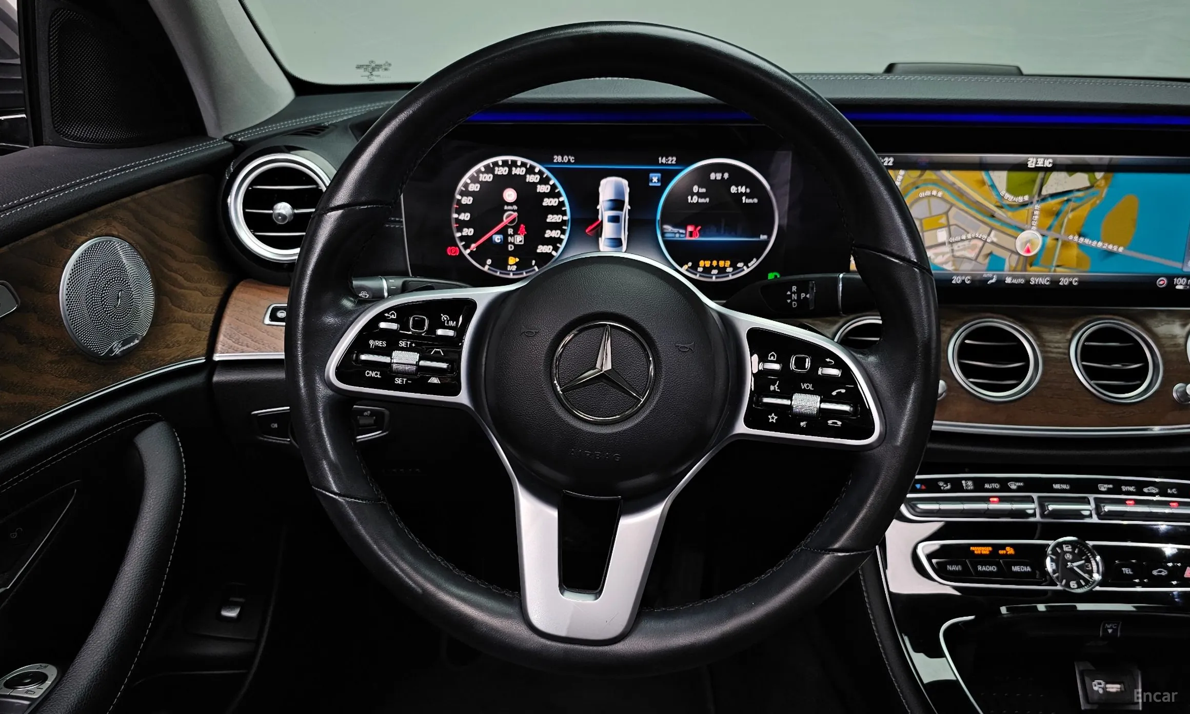 Mercedes Benz E-Class W213 превью 12
