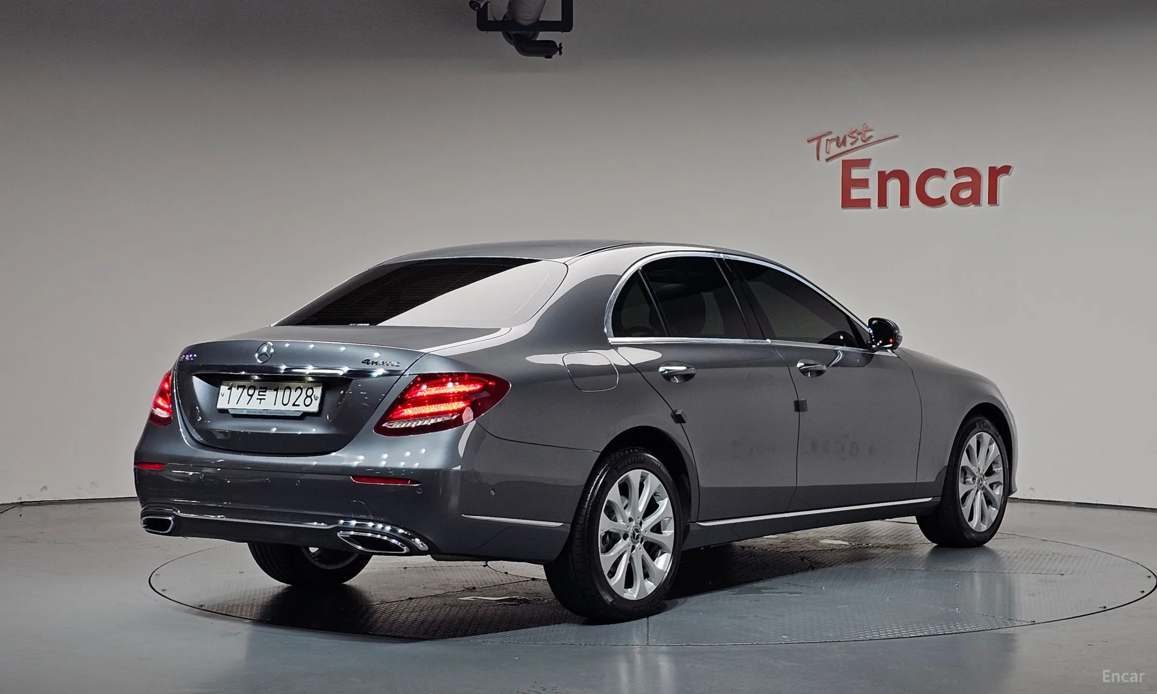 Mercedes Benz E-Class W213