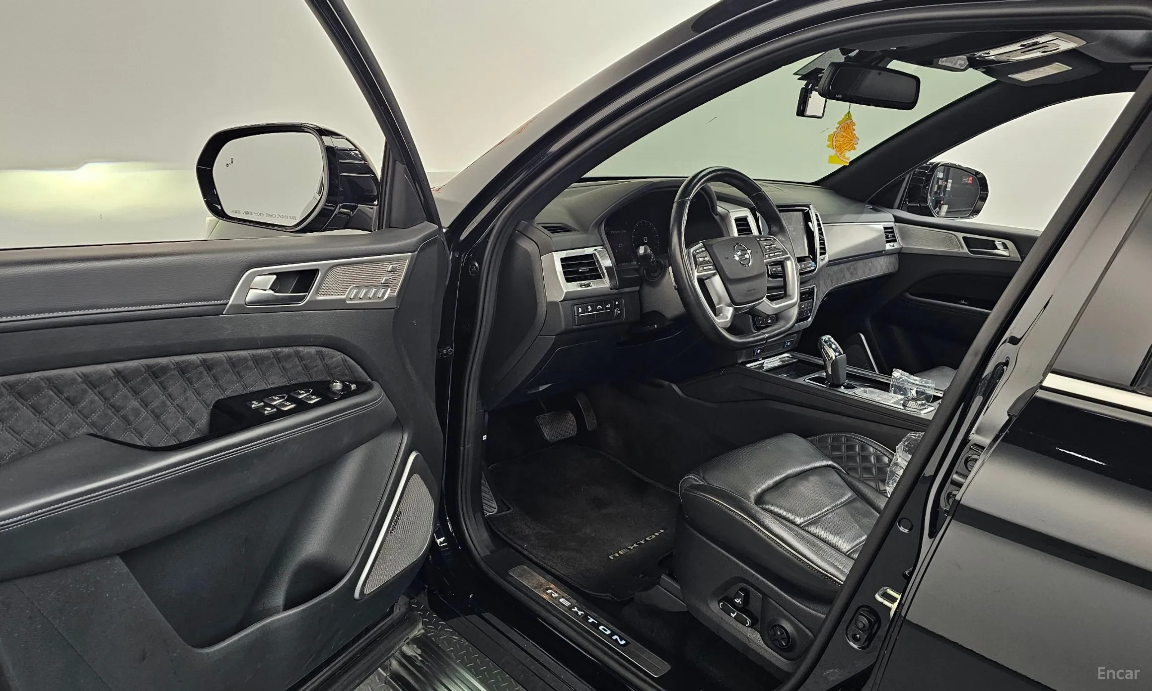 KG Mobility (SsangYong) Rexton превью 10