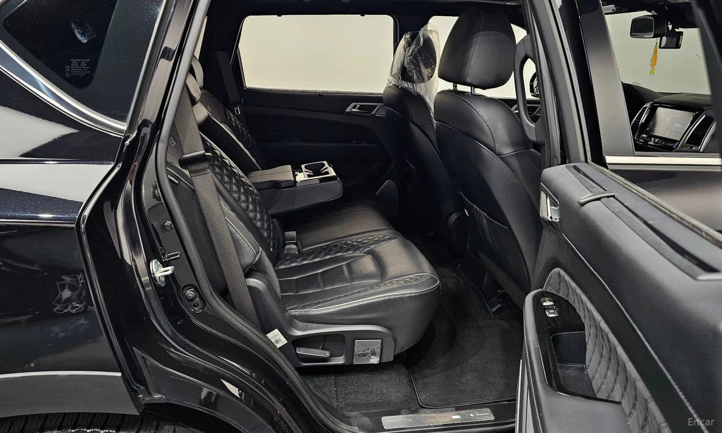 KG Mobility (SsangYong) Rexton превью 11