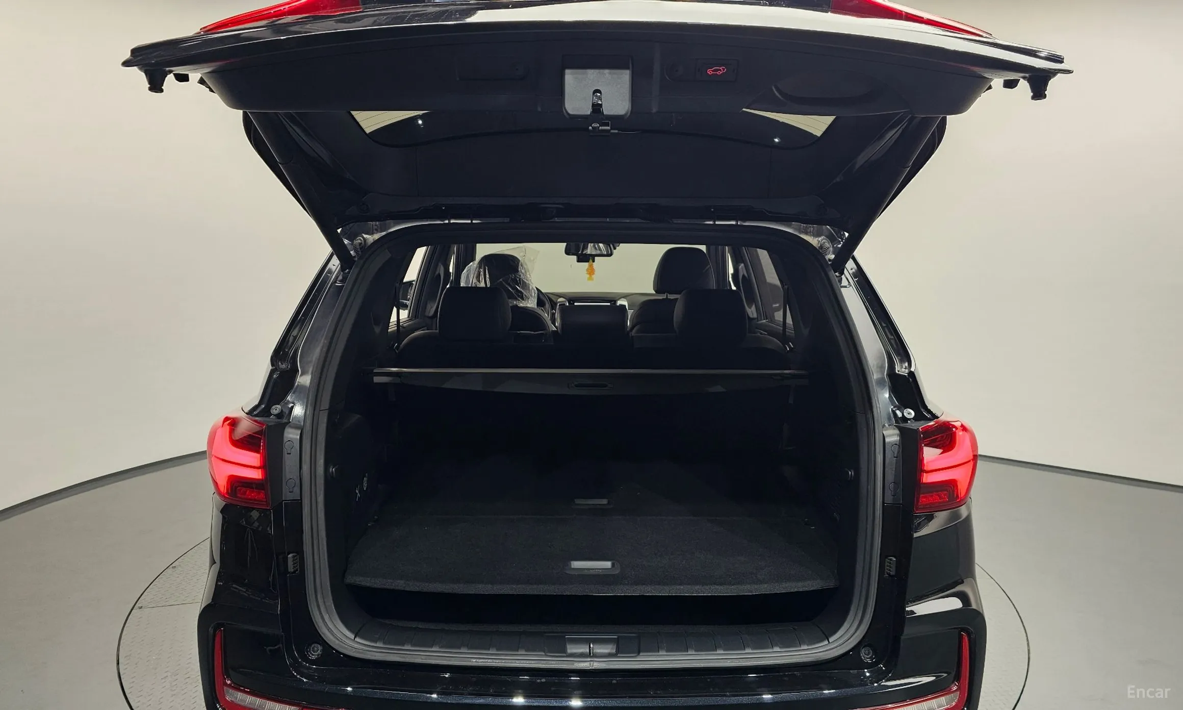 KG Mobility (SsangYong) Rexton превью 20