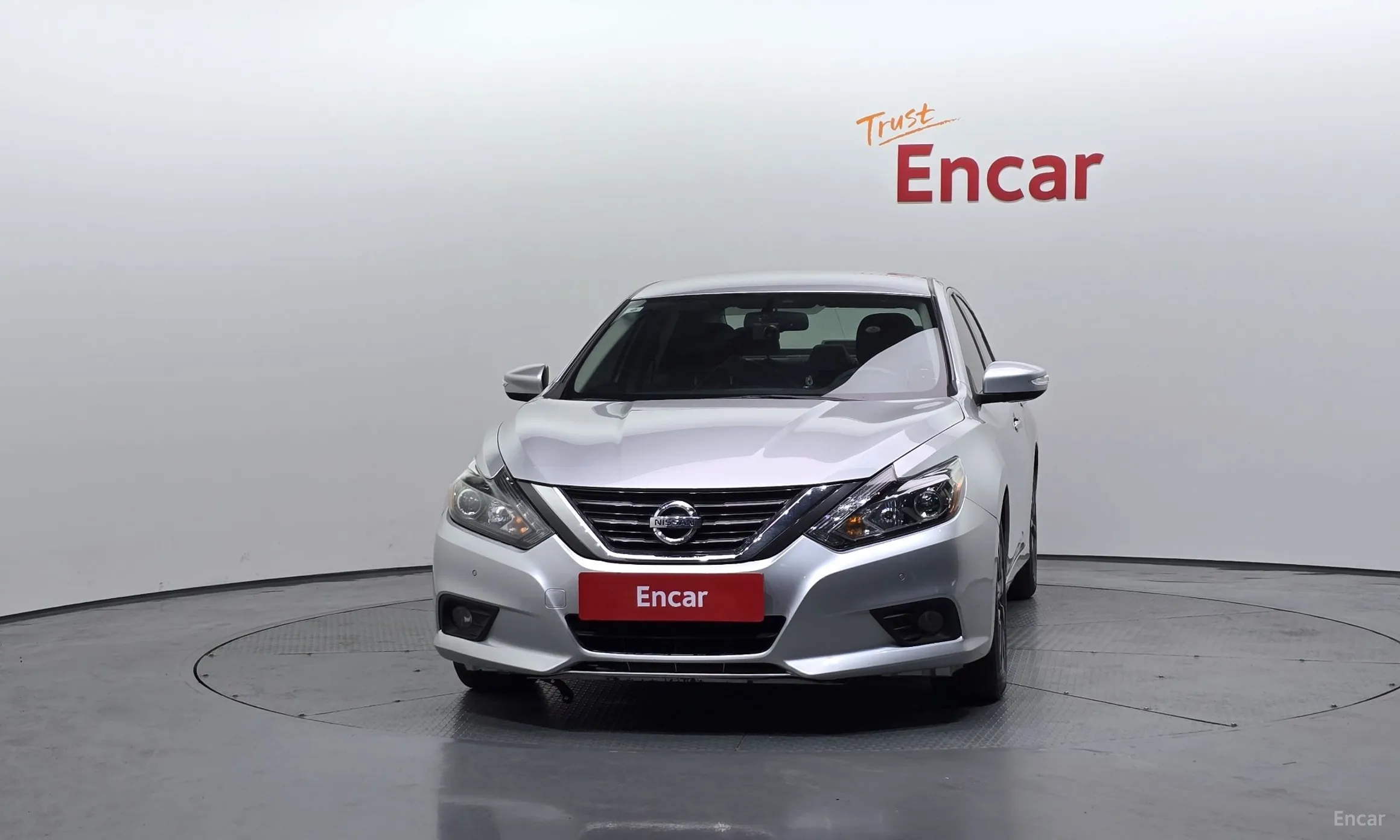 Nissan Altima превью 3