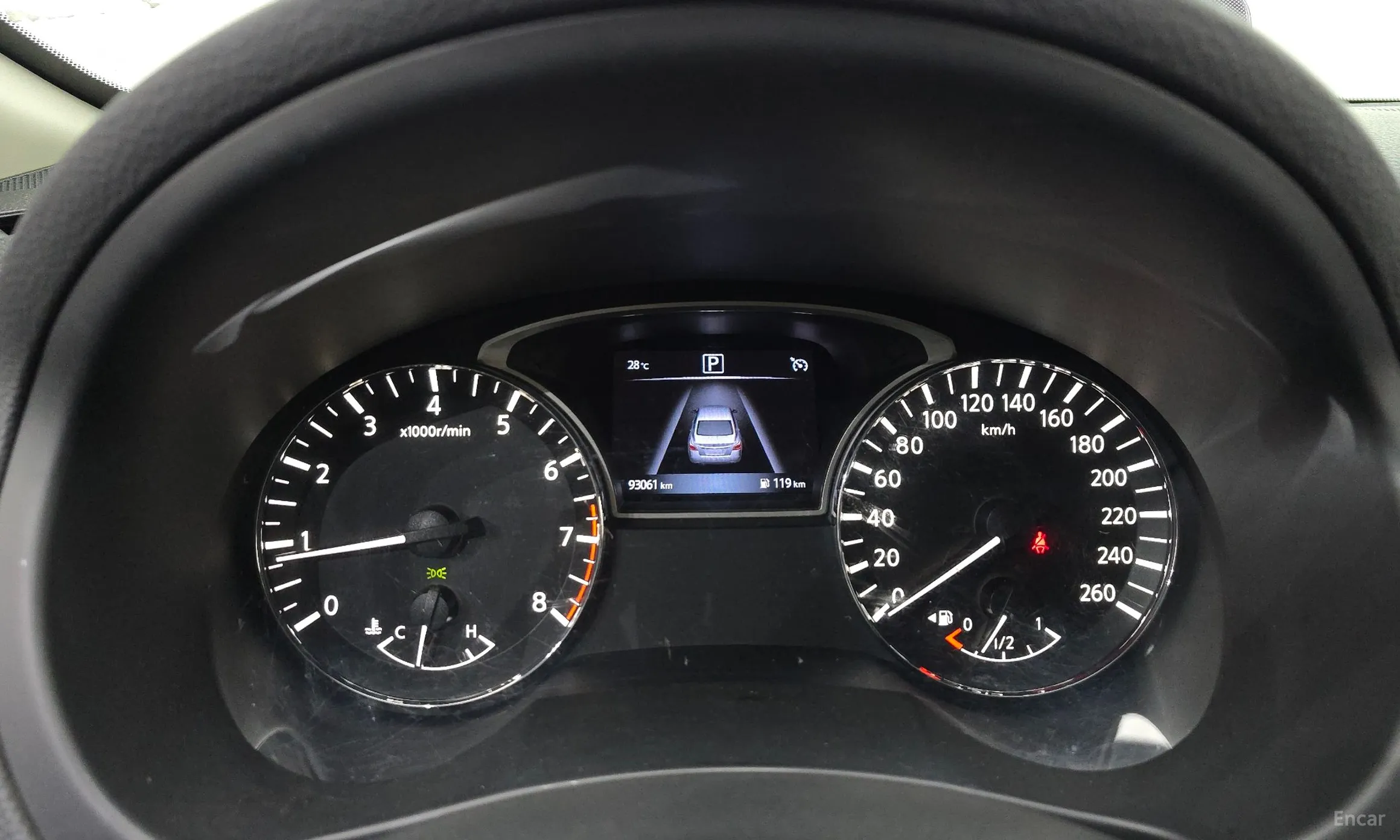 Nissan Altima превью 8