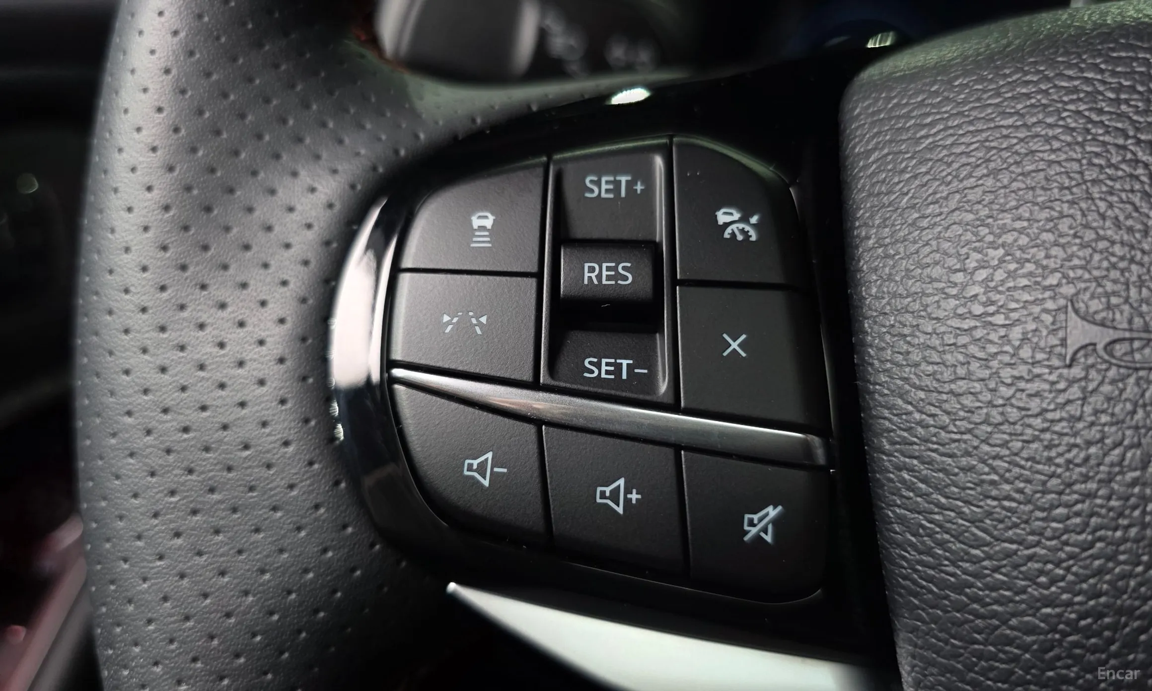 Ford Explorer 6th Generation превью 14