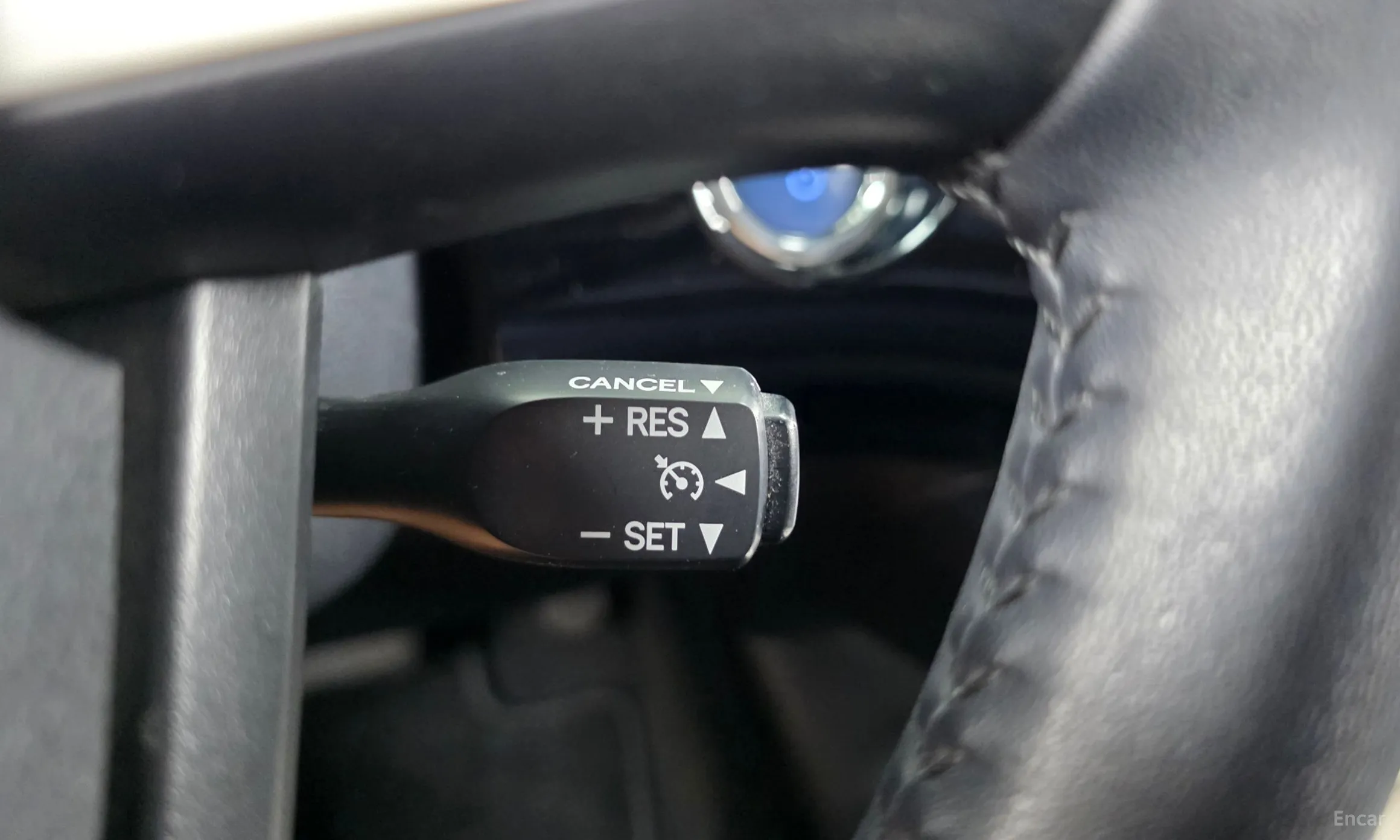 Toyota Prius 4th Generation превью 18
