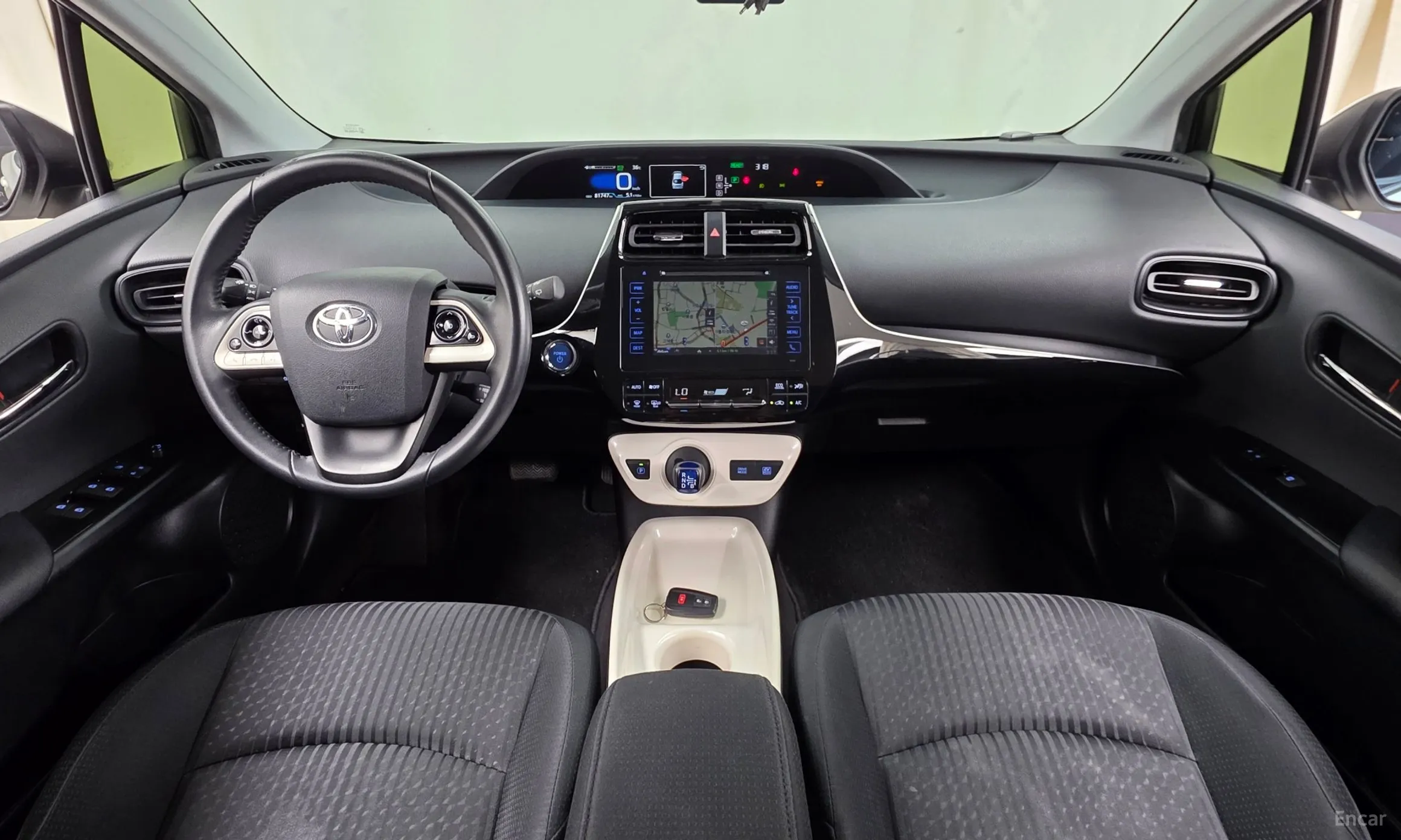 Toyota Prius 4th Generation превью 7