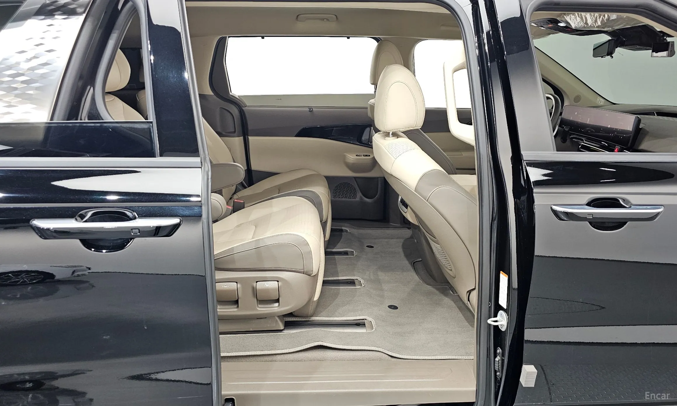 Kia Carnival 4th Generation превью 11