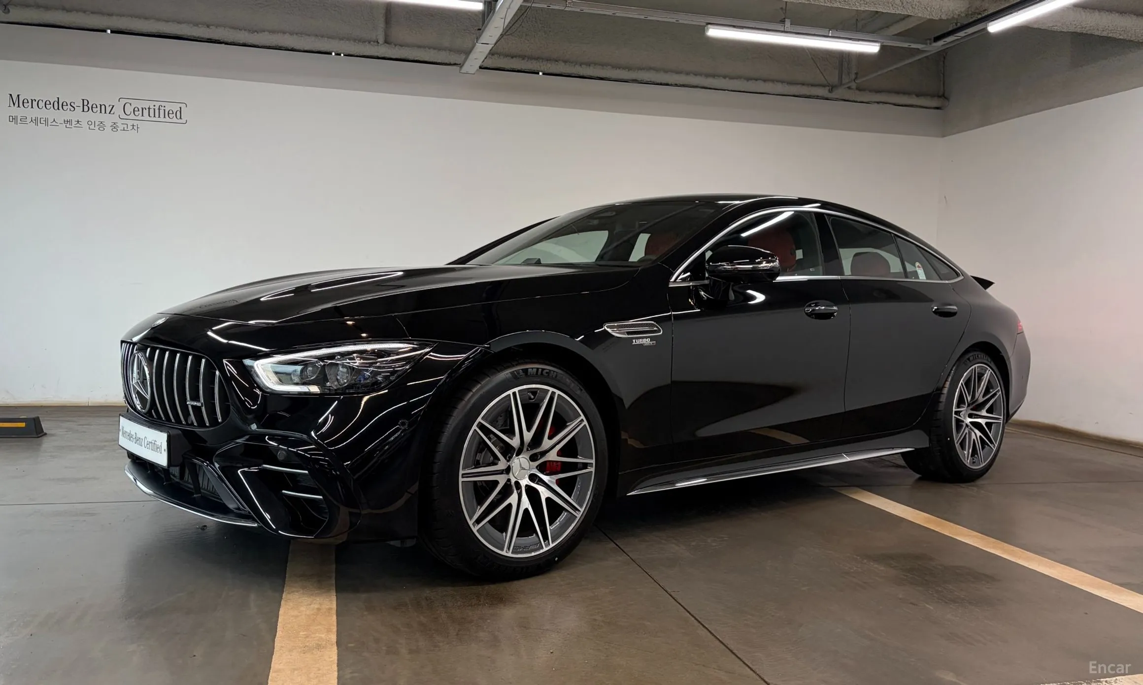 Mercedes Benz AMG GT