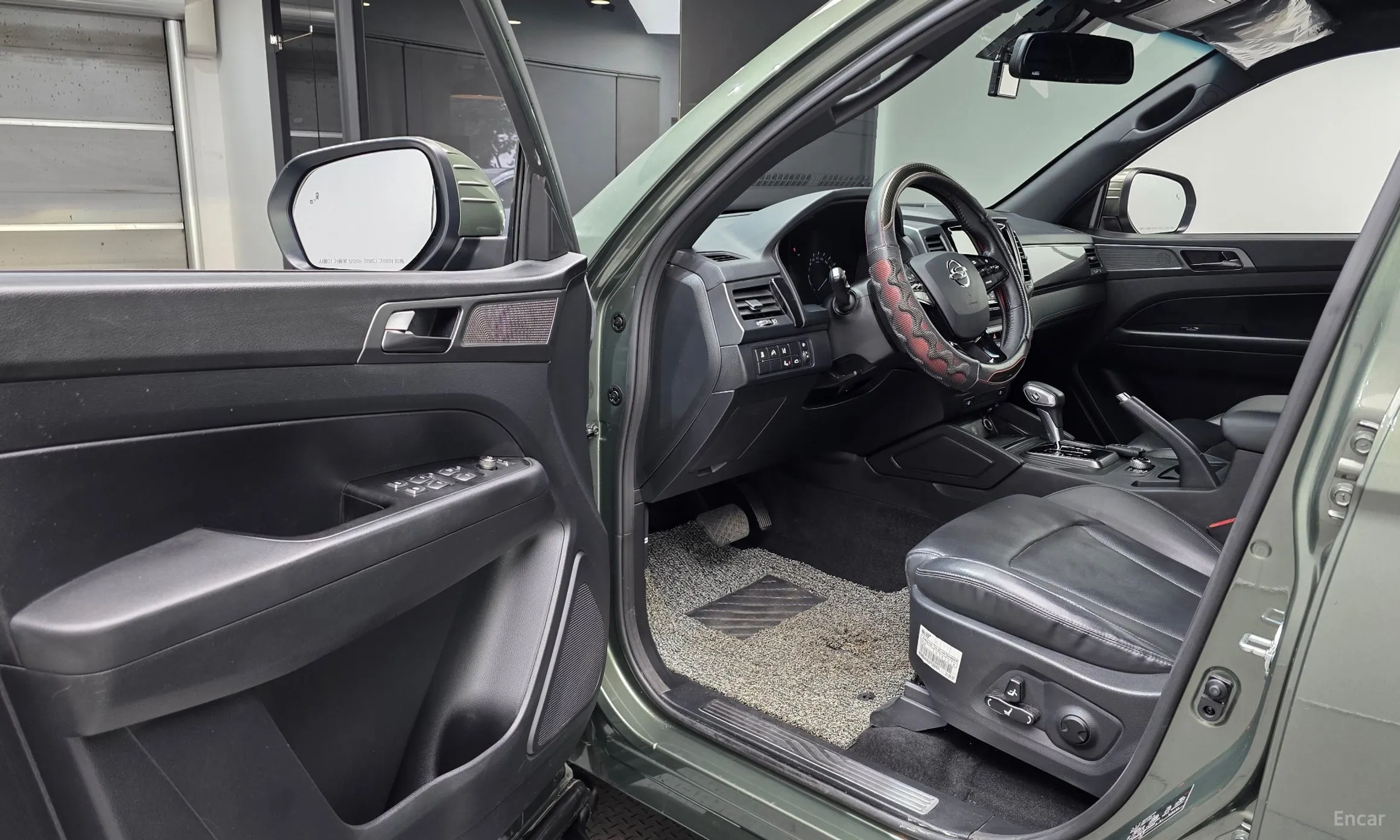 KG Mobility (SsangYong) Rexton Sports превью 10