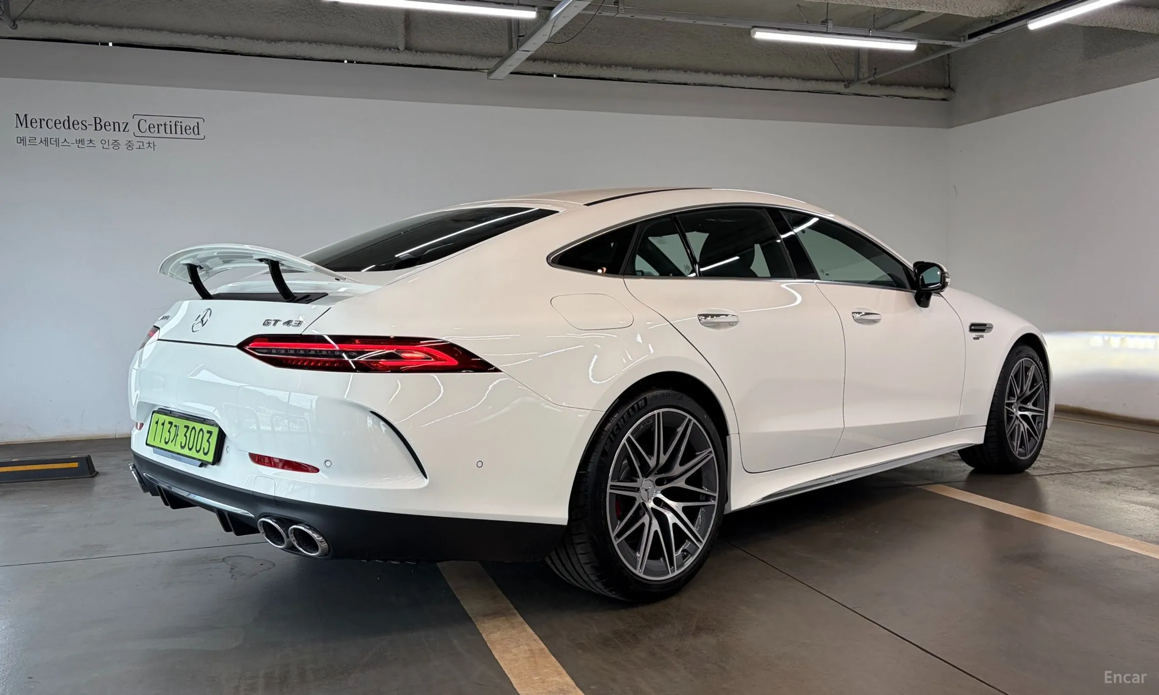Mercedes Benz AMG GT