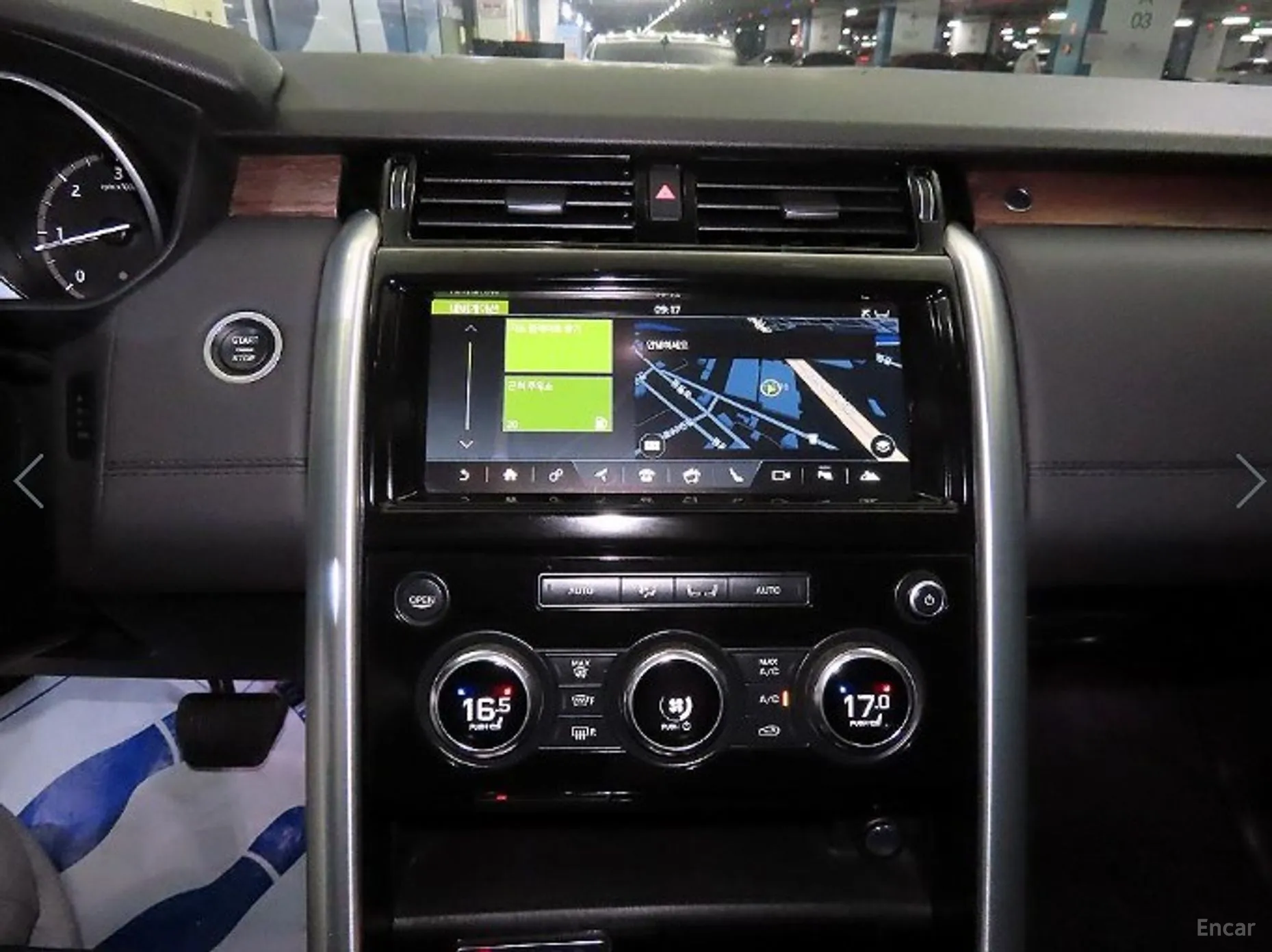 Land Rover Discovery 5 превью 11