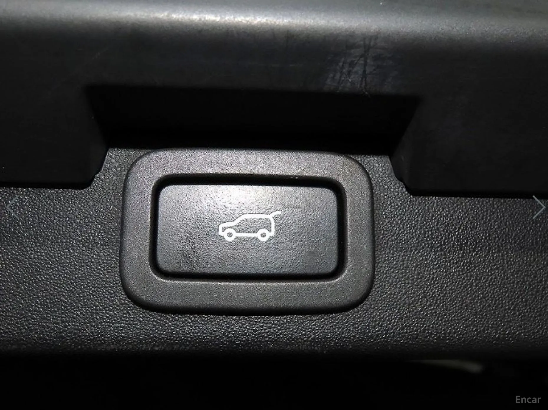 Land Rover Discovery 5 превью 16