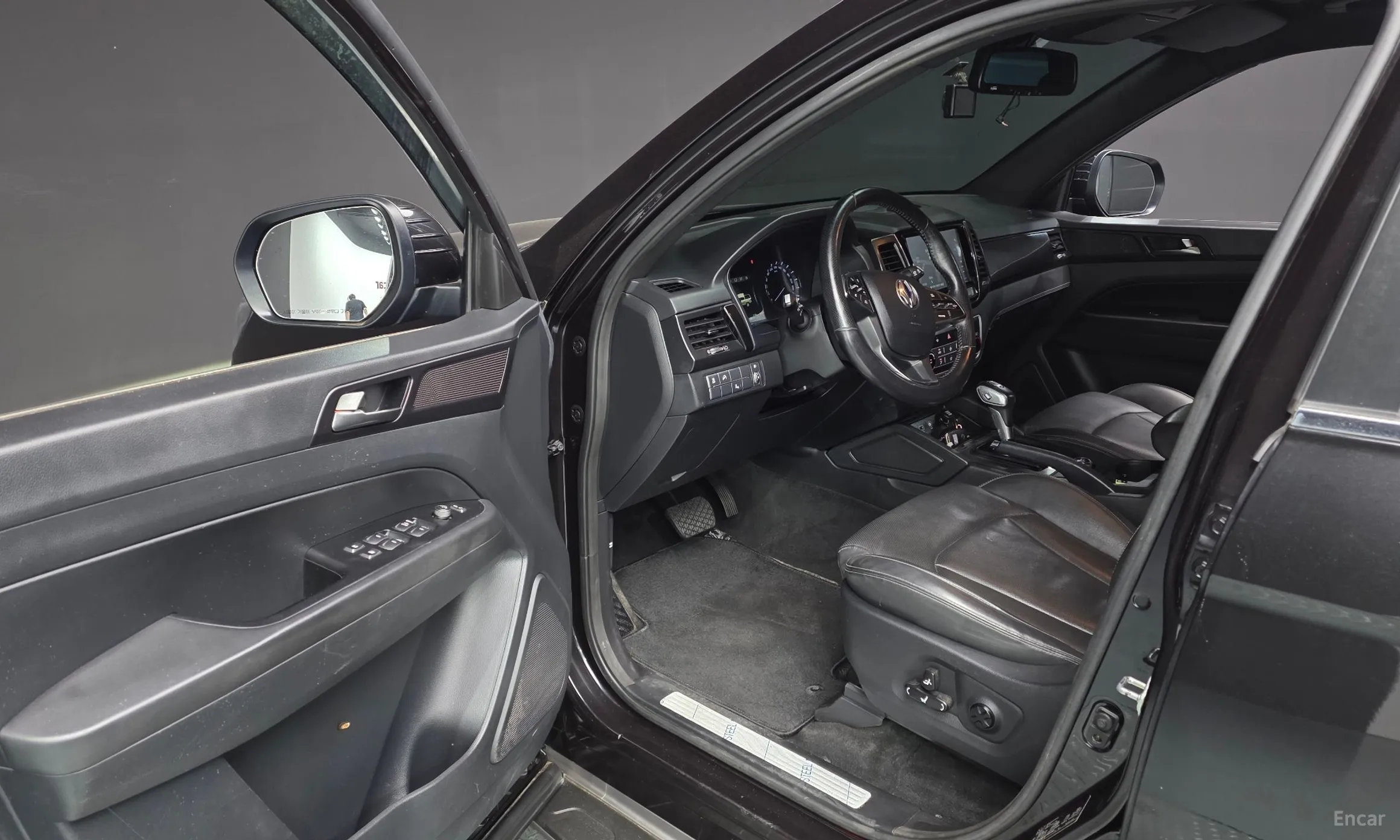 KG Mobility (SsangYong) Rexton Sports превью 10