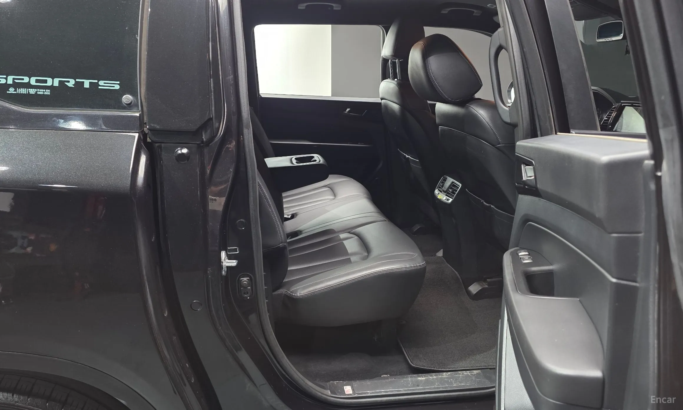 KG Mobility (SsangYong) Rexton Sports превью 11