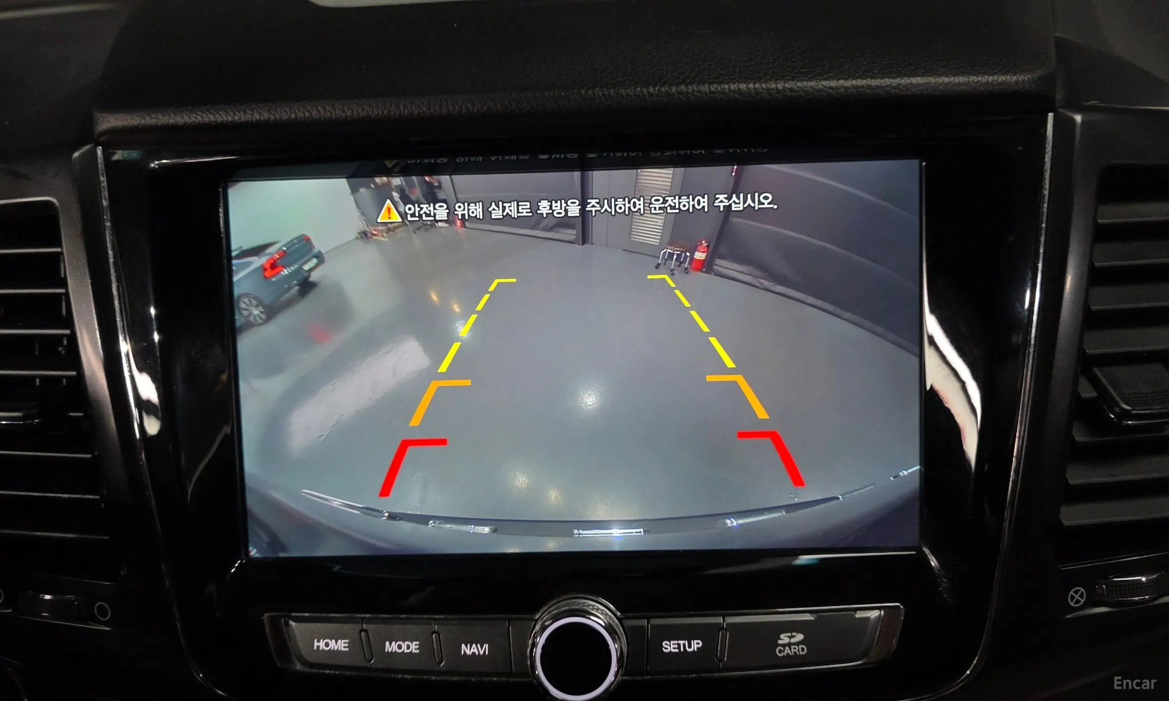 KG Mobility (SsangYong) Rexton Sports превью 15