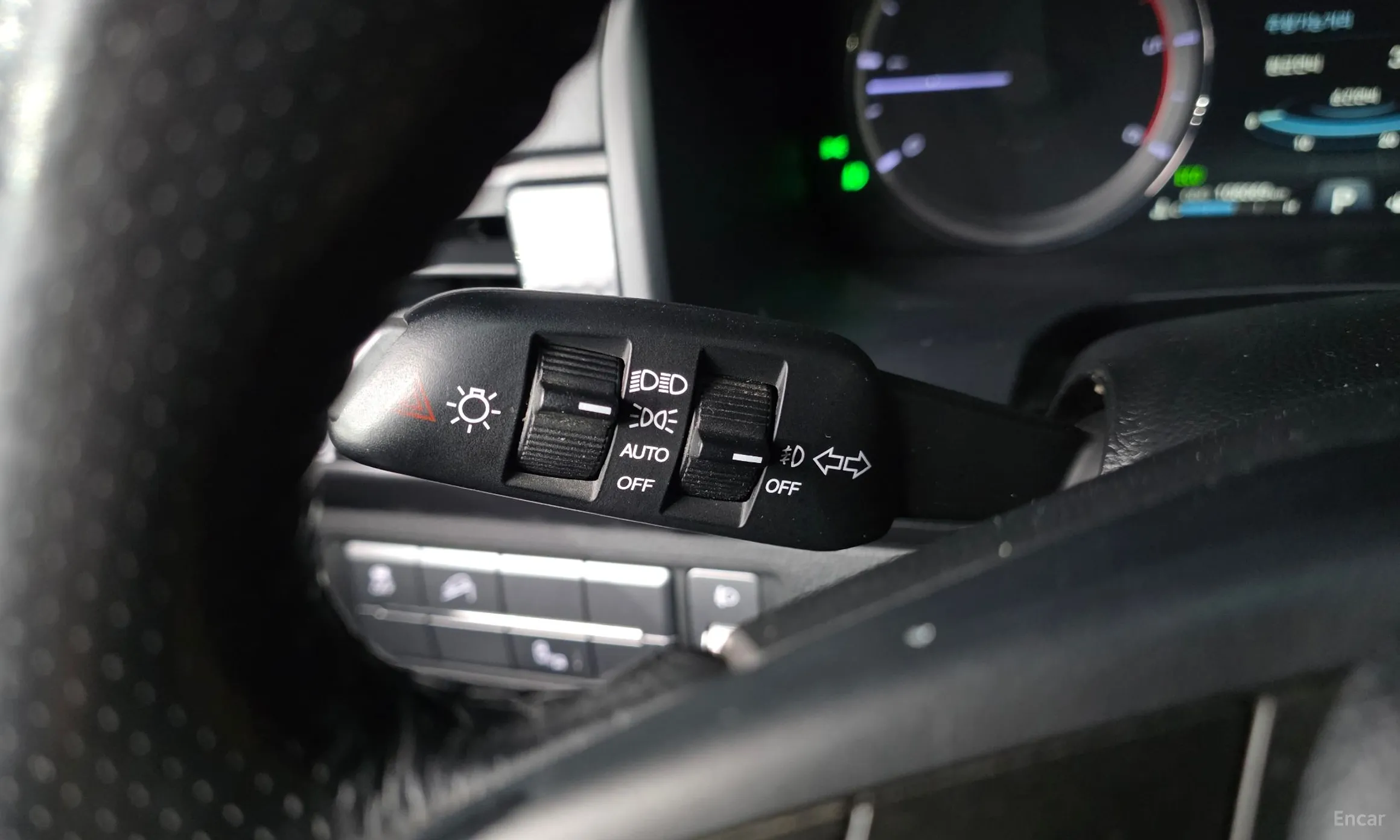 KG Mobility (SsangYong) Rexton Sports превью 19